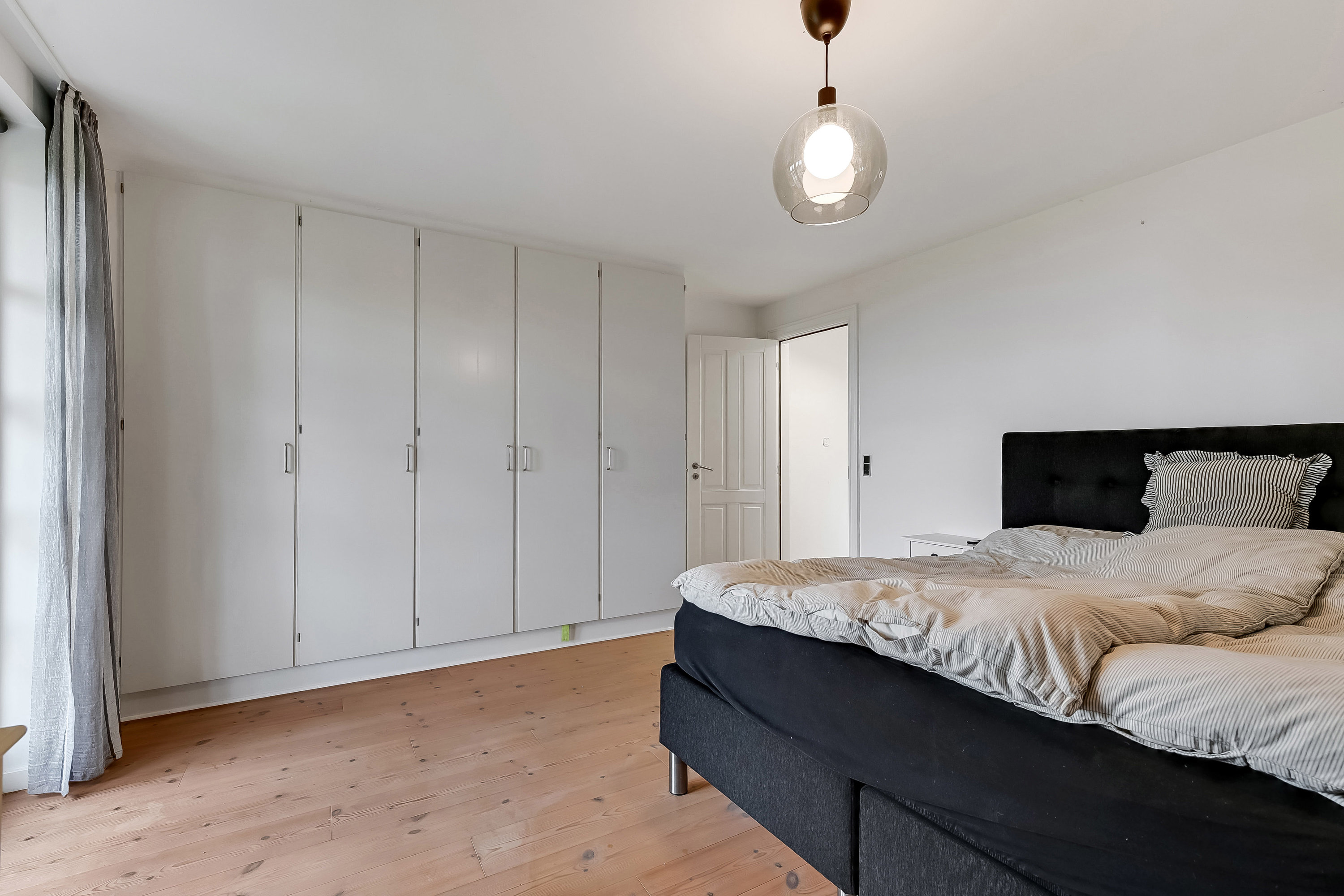 Fremhævet værelse billede i fuldskærmstilstand. Billede af Fjordvejen 6, 7600 Struer