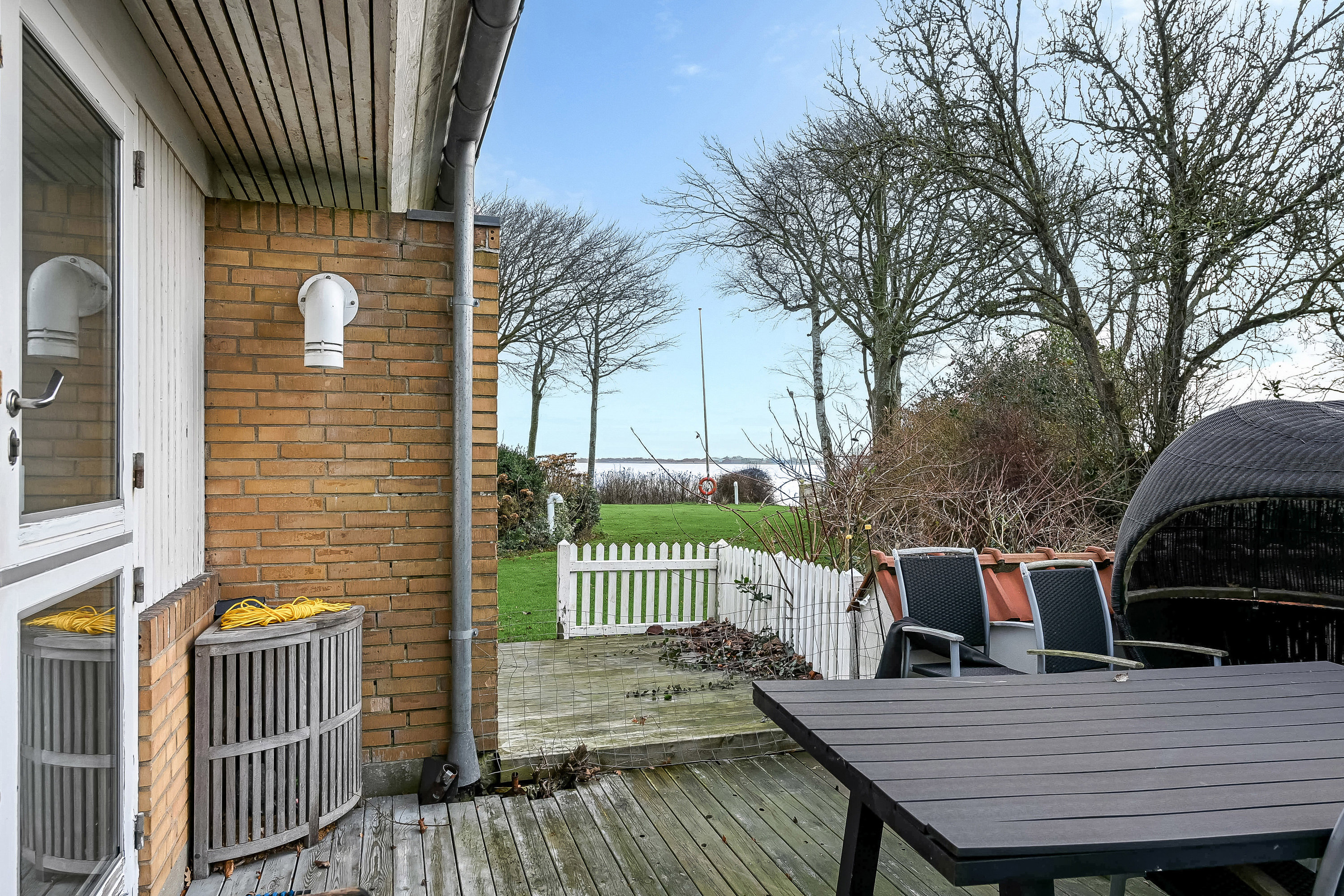 Fremhævet terrasse billede i fuldskærmstilstand. Billede af Fjordvejen 6, 7600 Struer