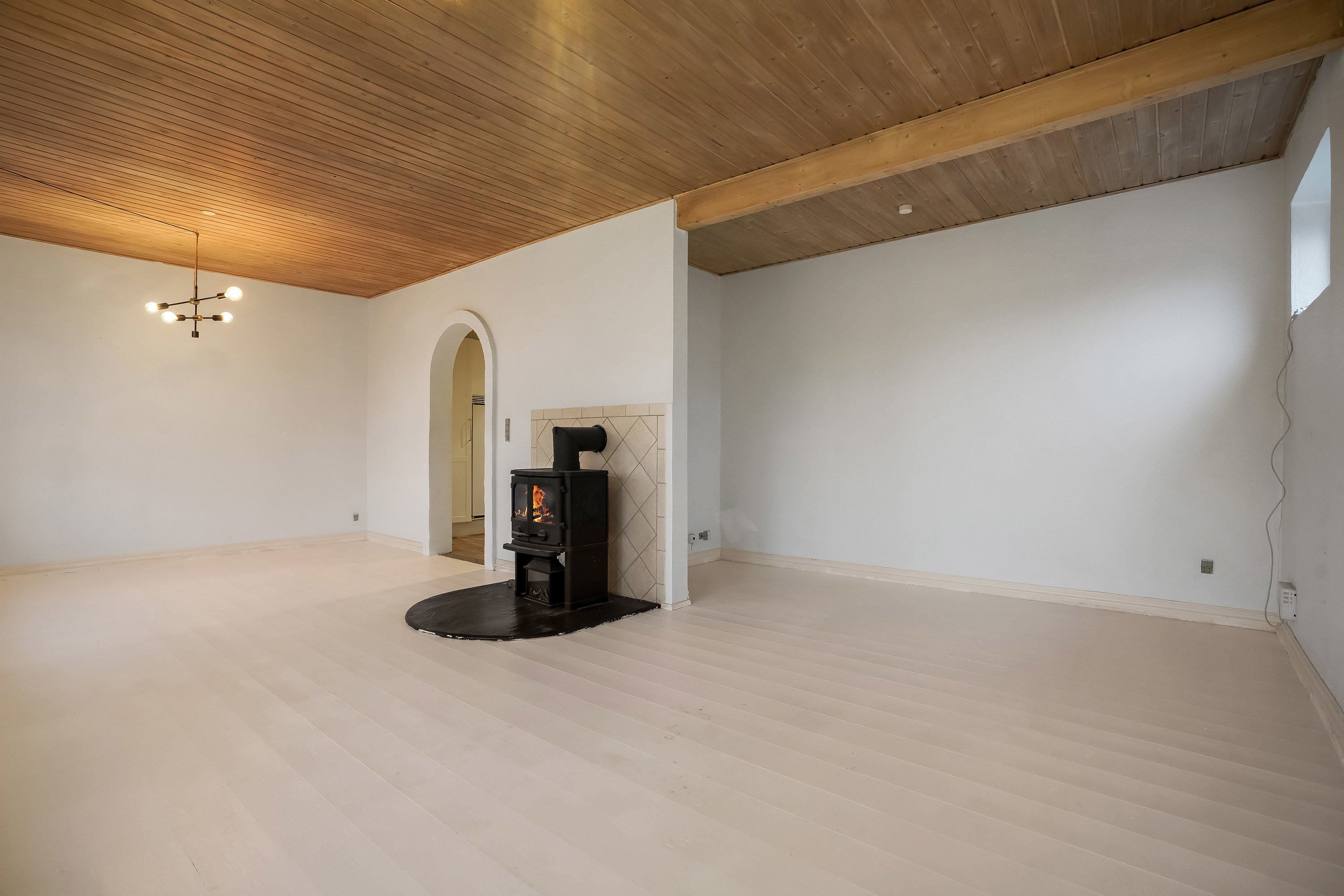 Fremhævet stue billede i fuldskærmstilstand. Billede af Østergade 14, 7160 Tørring