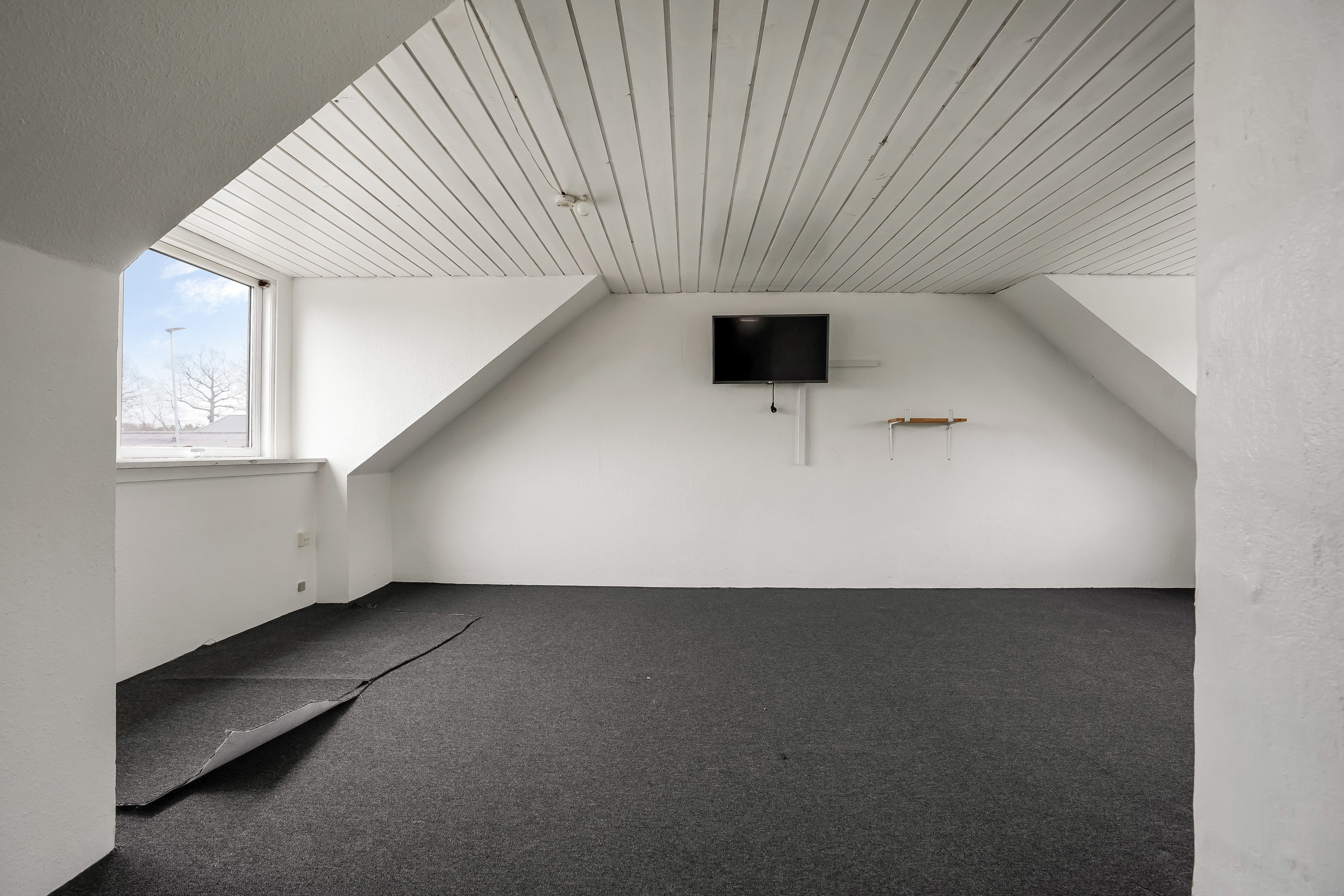 Fremhævet andet billede i fuldskærmstilstand. Billede af Østergade 14, 7160 Tørring