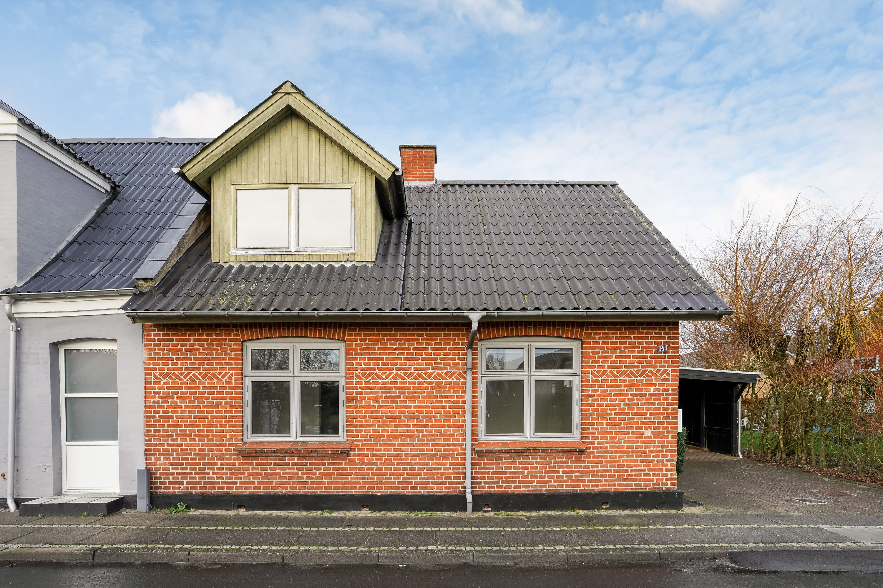 Villa: Ejendommen på Østergade 14, 7160 Tørring