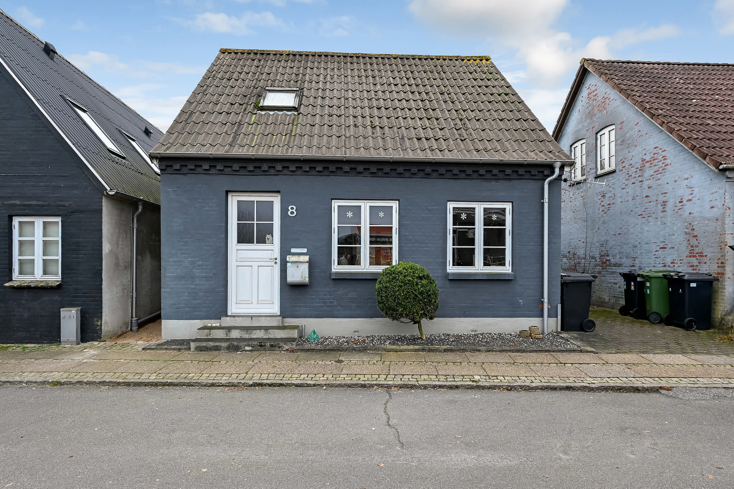 Fremhævet ejendommen billede i fuldskærmstilstand. Billede af Struerdalvej 8, 7600 Struer