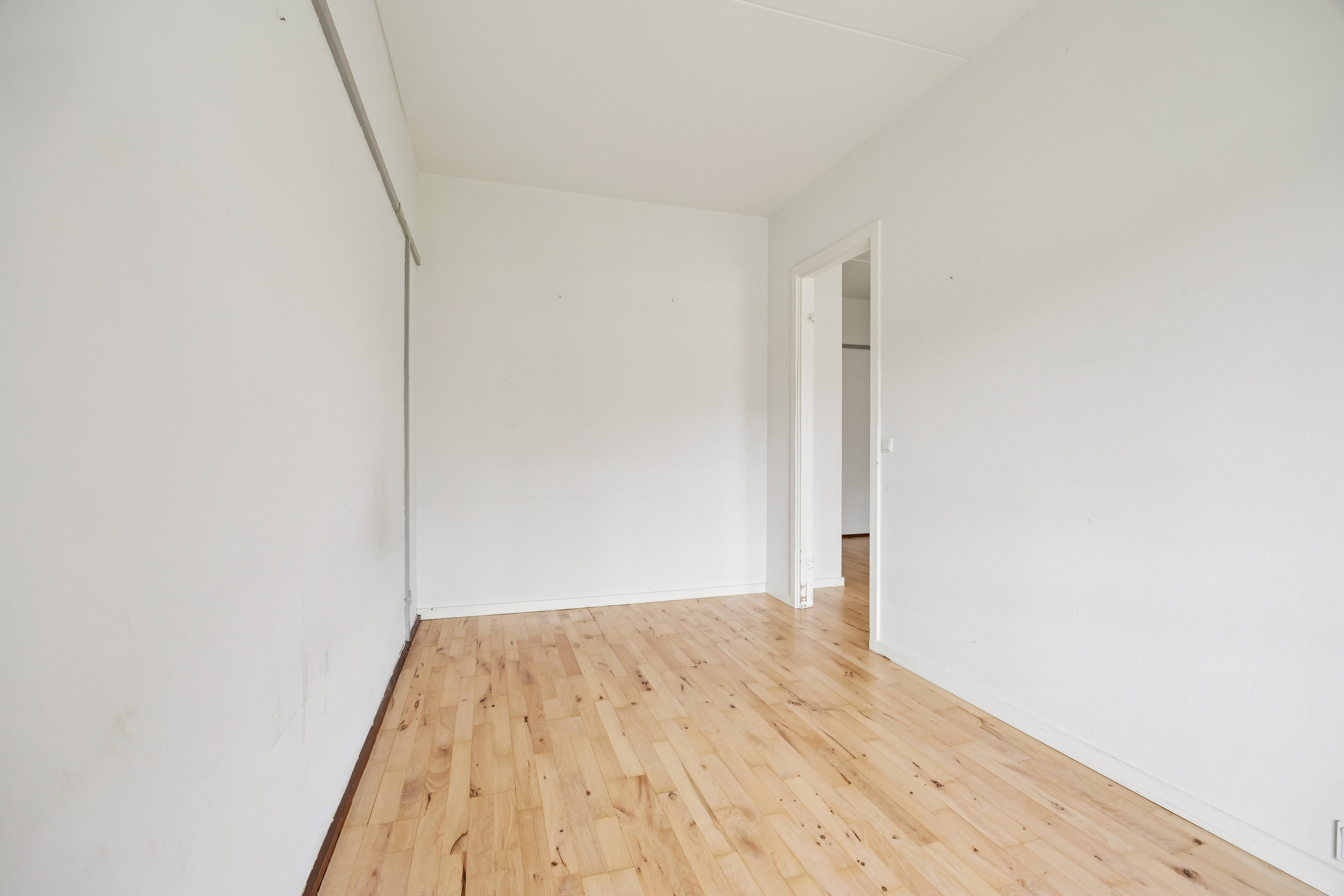 Fremhævet værelse billede i fuldskærmstilstand. Billede af Sandmarksbo 1, 1. 111., 4600 Køge