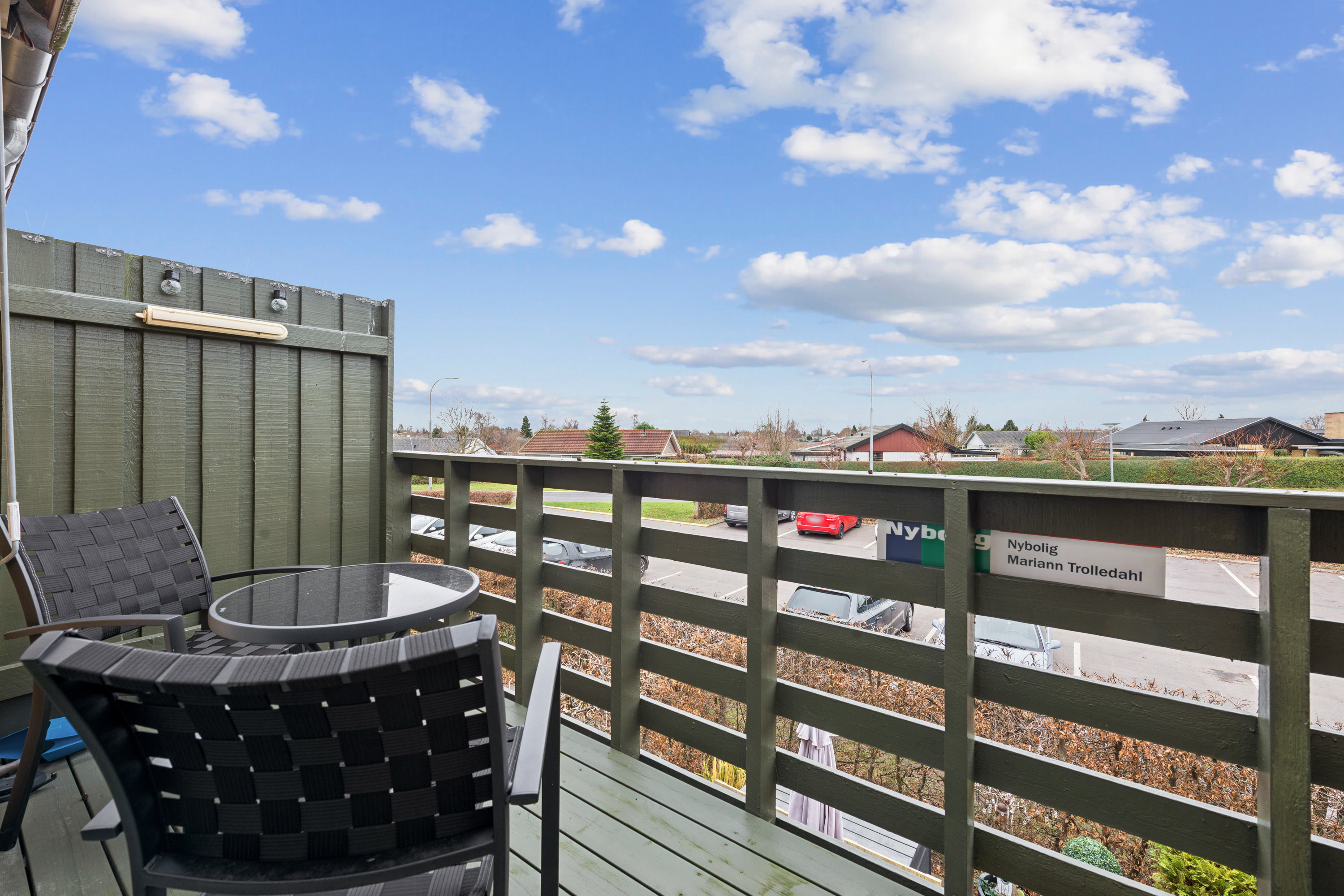 Fremhævet terrasse billede i fuldskærmstilstand. Billede af Morbærhegnet 46, 2670 Greve