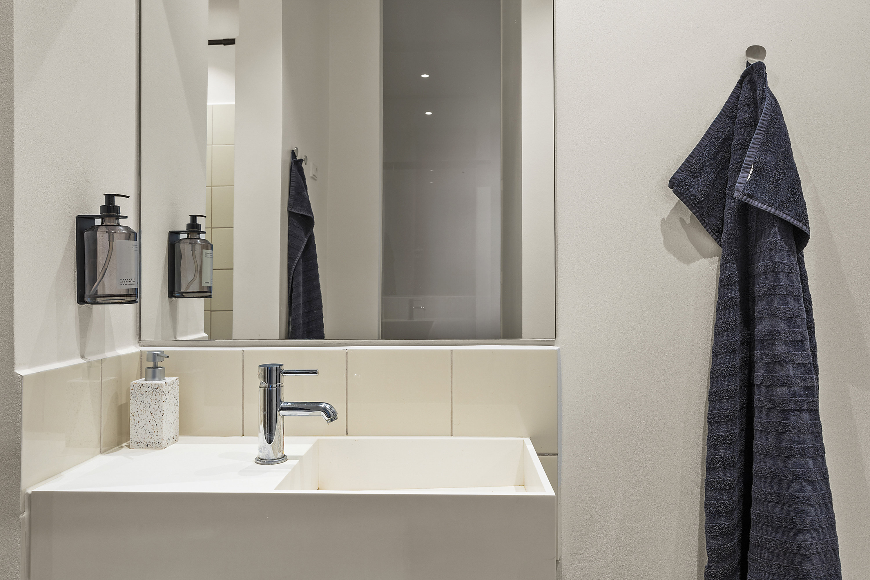 Fremhævet repos billede i fuldskærmstilstand. Billede af N.J. Fjords Alle 4, st.., 1957 Frederiksberg C