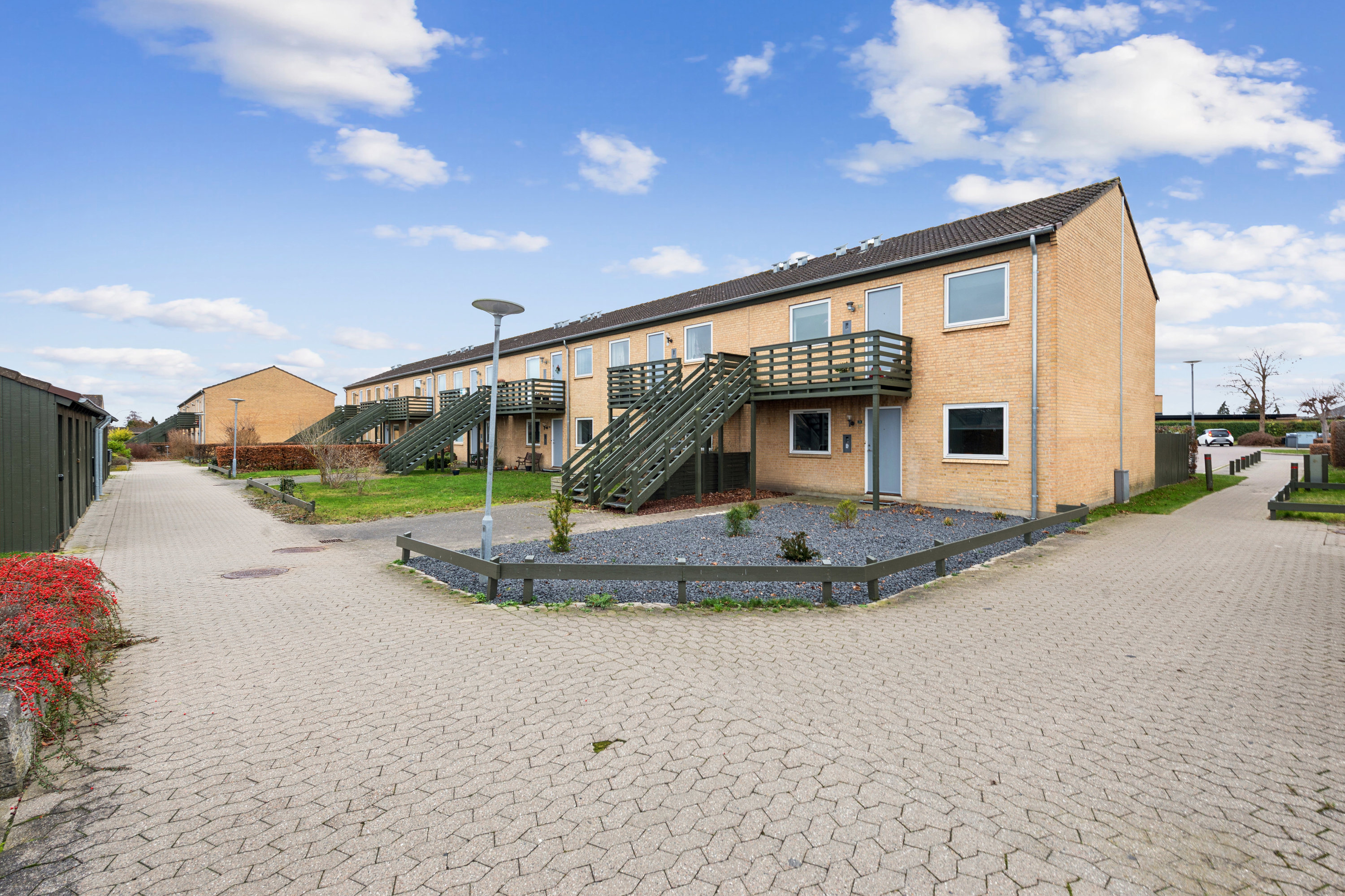 Fremhævet andet billede i fuldskærmstilstand. Billede af Morbærhegnet 46, 2670 Greve