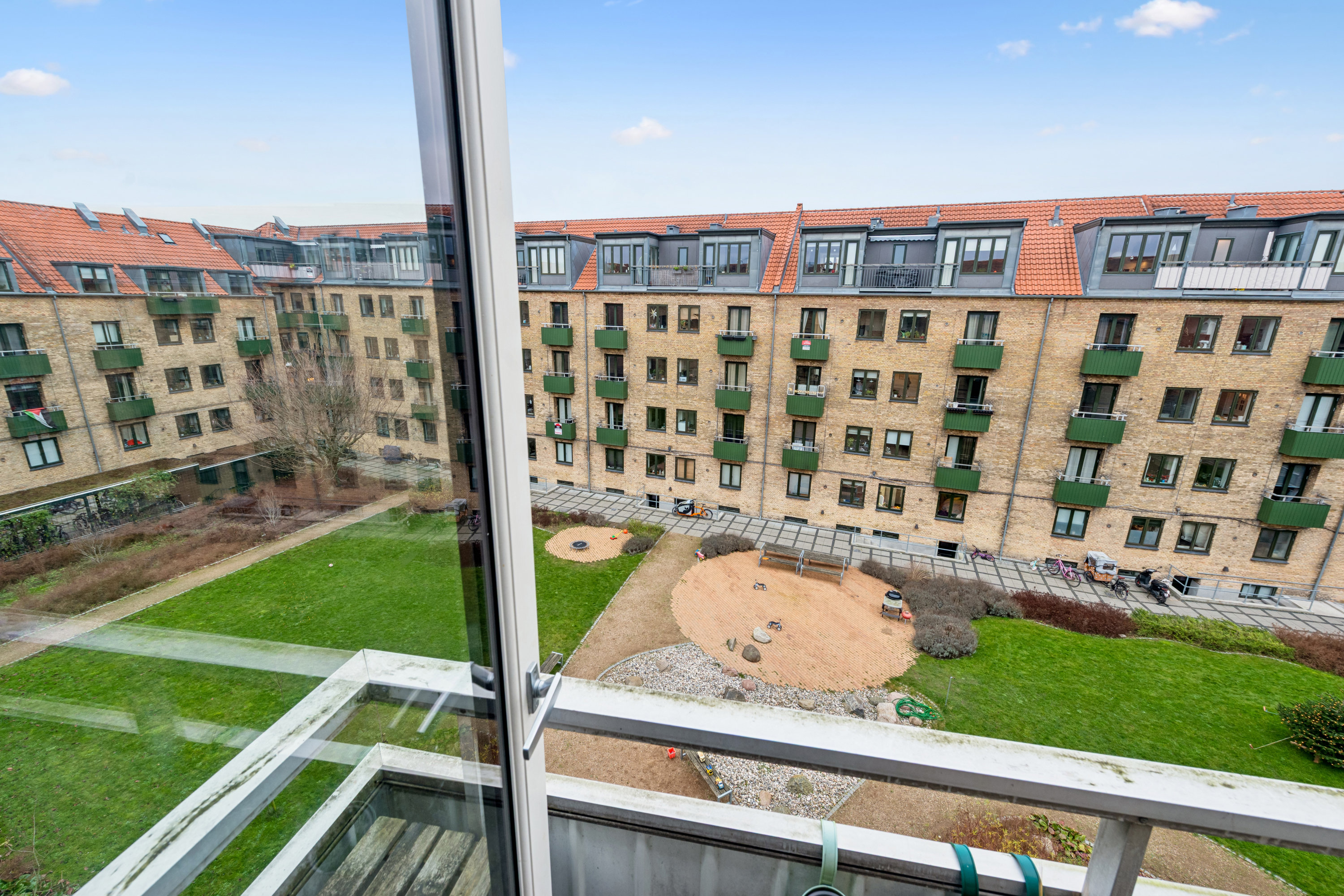 Fremhævet udsigt billede i fuldskærmstilstand. Billede af Nordfeldvej 18, 3. tv., 2700 Brønshøj