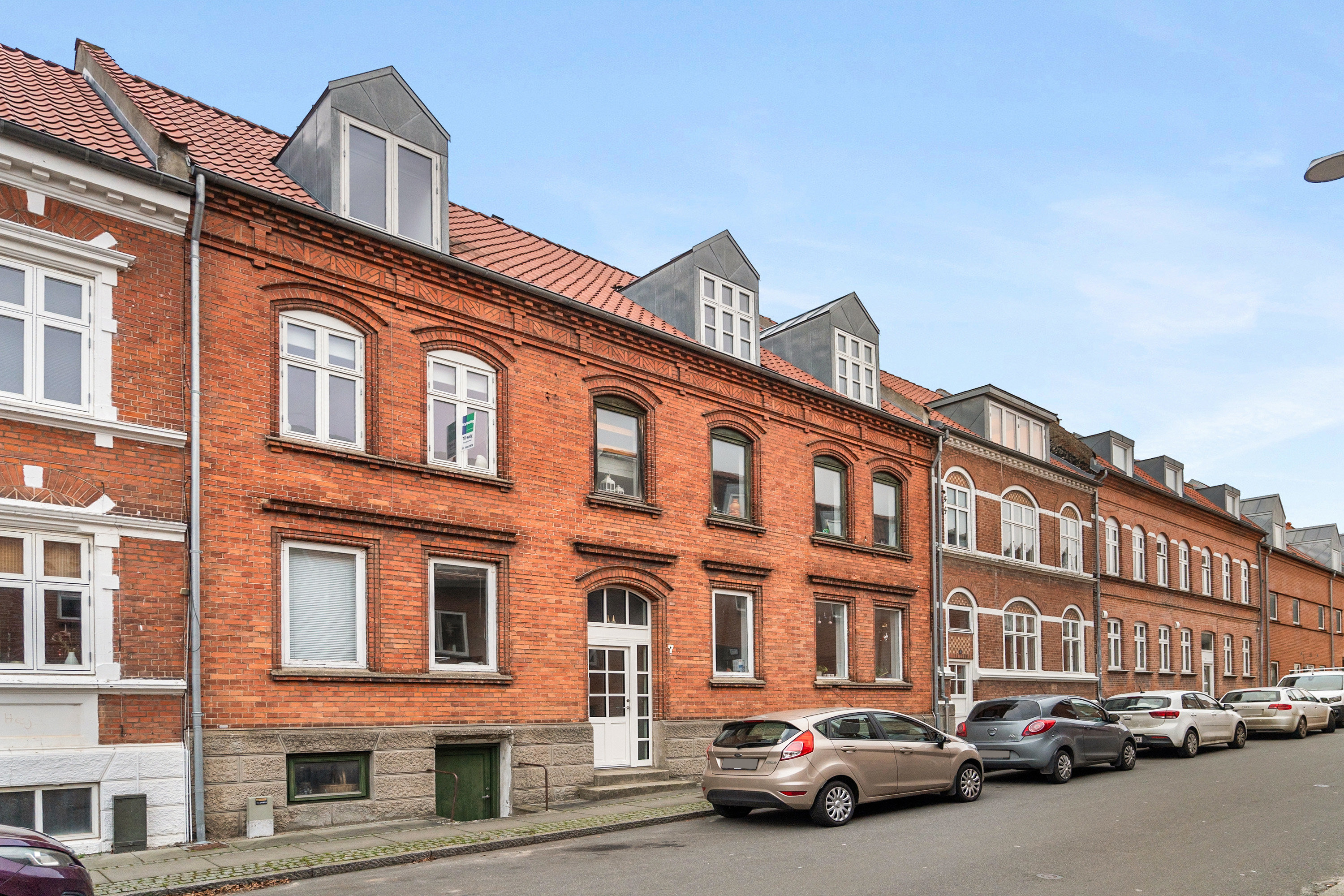 Fremhævet ejendommen billede i fuldskærmstilstand. Billede af Niels Juels Gade 7, 1. tv., 8700 Horsens