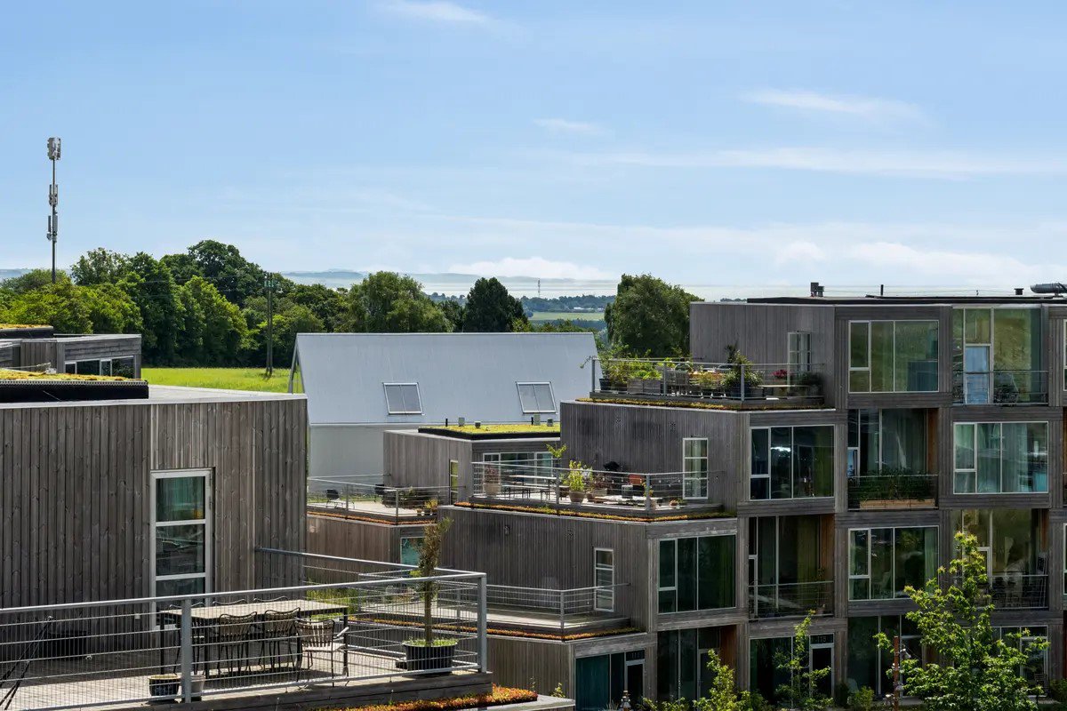 Fremhævet  billede i fuldskærmstilstand. Billede af Ringen 29, 1. 3., Nye, 8200 Aarhus N