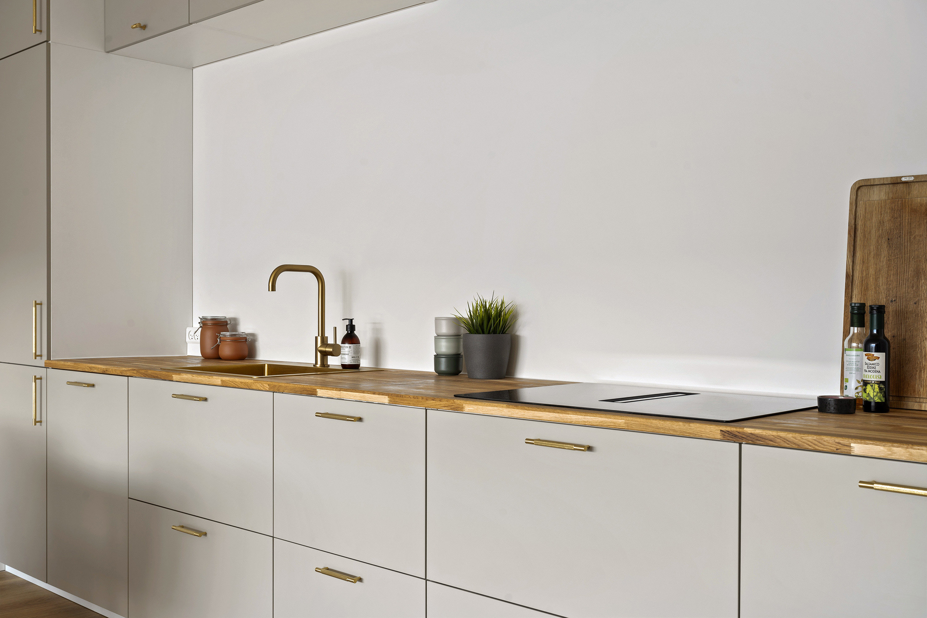 Fremhævet køkken billede i fuldskærmstilstand. Billede af Hørsholm Park 2, 1. tv., 2970 Hørsholm