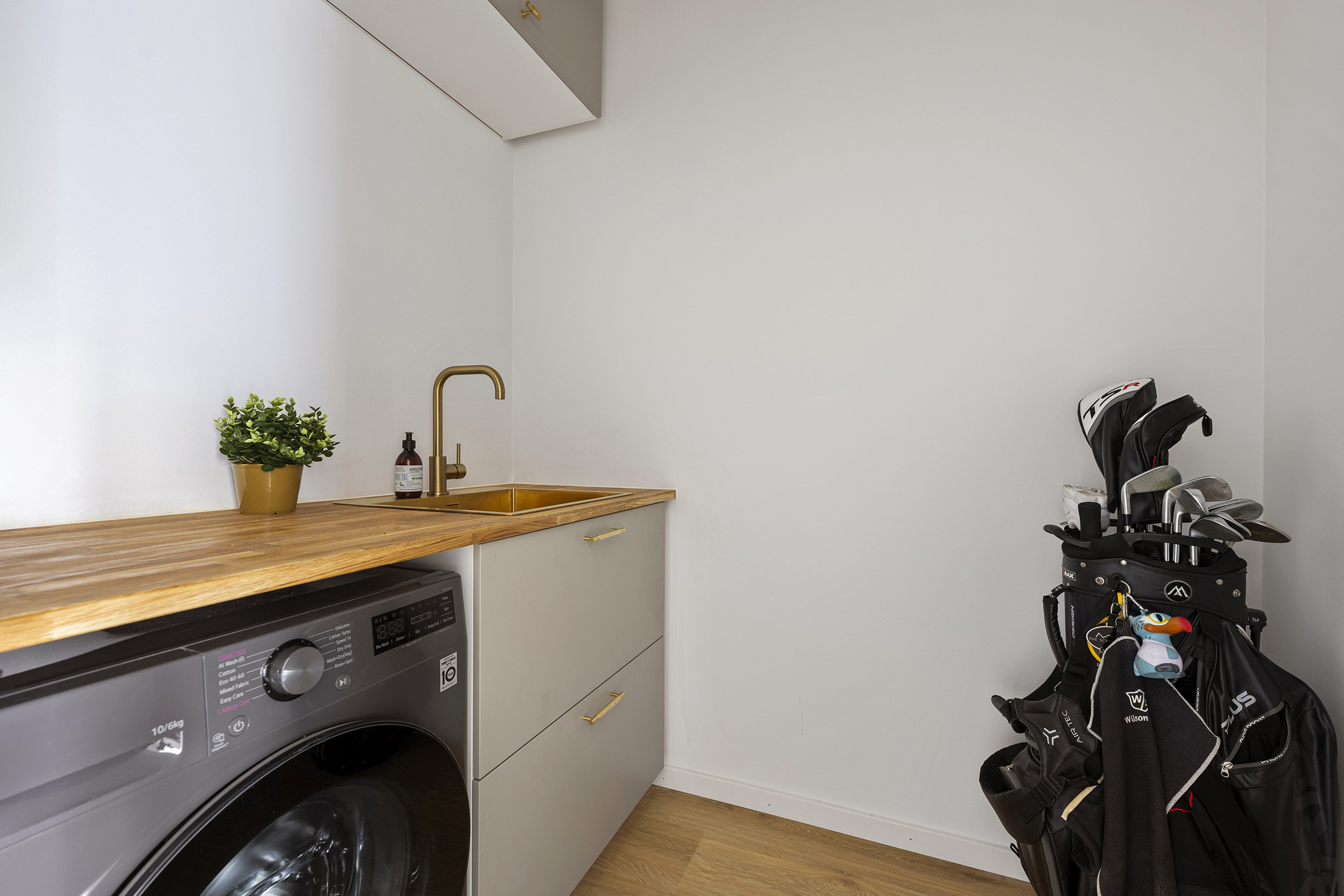 Fremhævet værelse billede i fuldskærmstilstand. Billede af Hørsholm Park 2, 1. tv., 2970 Hørsholm