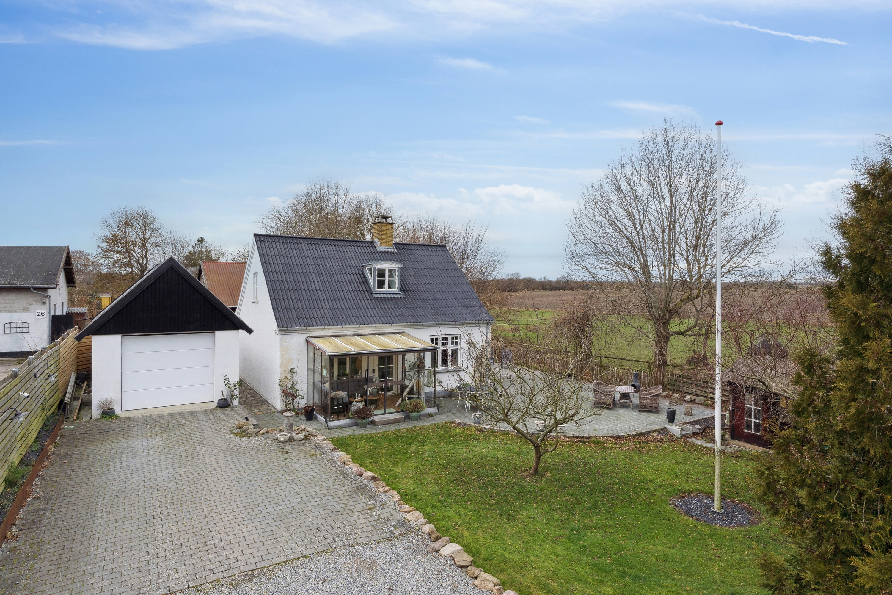 Fremhævet set fra haven billede i fuldskærmstilstand. Billede af Højelsevej 24, 4600 Køge