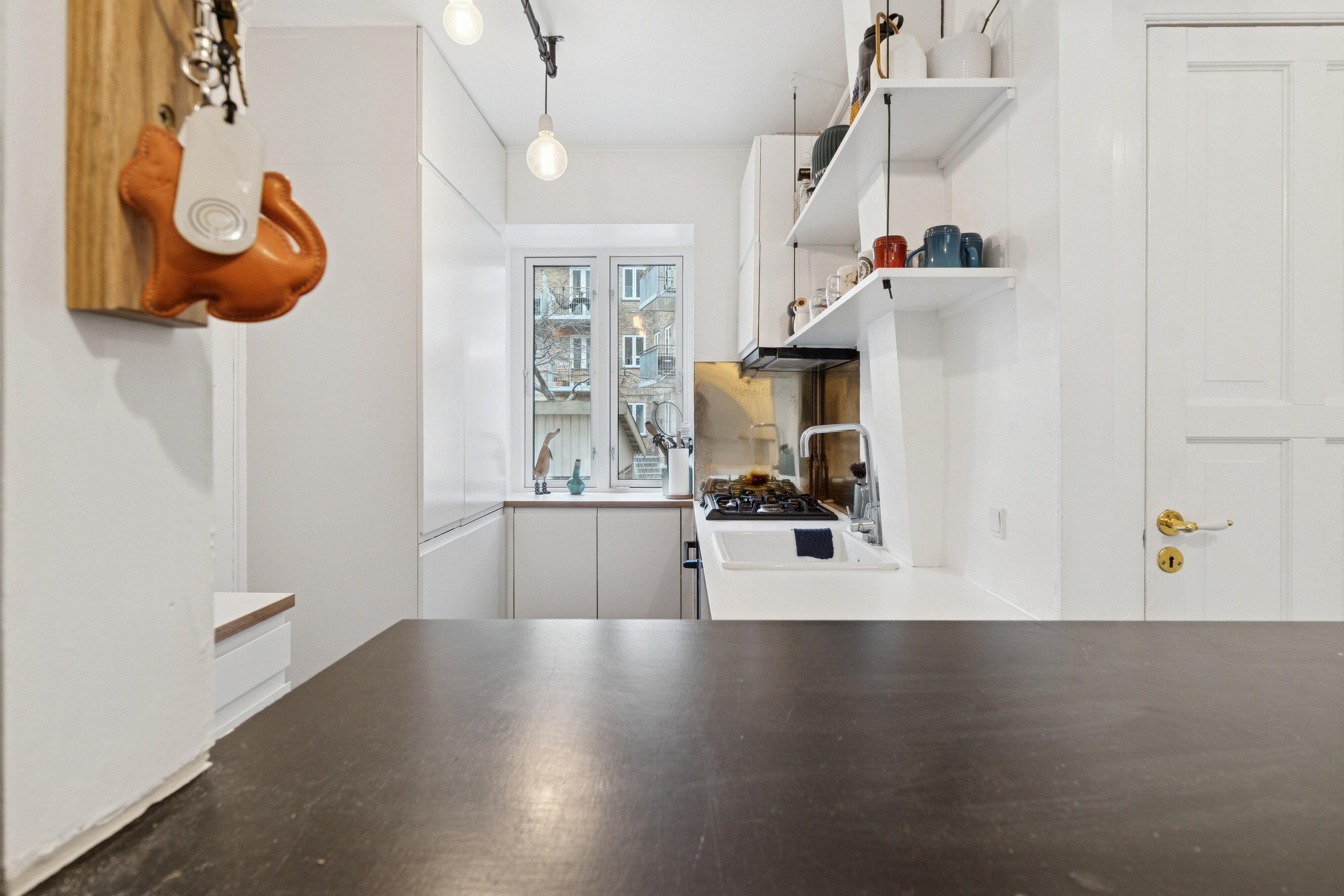 Fremhævet køkken billede i fuldskærmstilstand. Billede af Caprivej 9, st.. th., 2300 København S