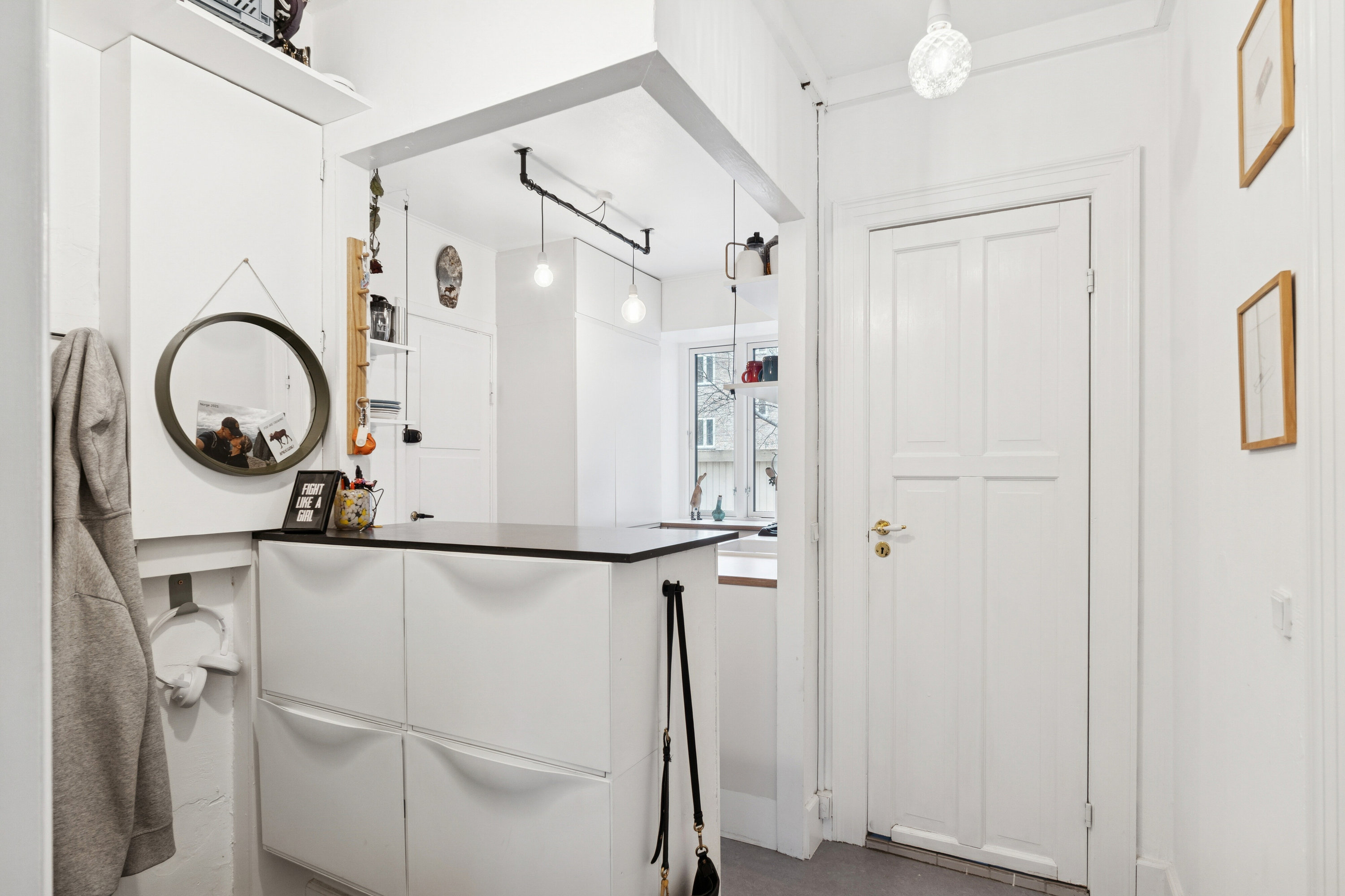 Fremhævet indendørs billede i fuldskærmstilstand. Billede af Caprivej 9, st.. th., 2300 København S