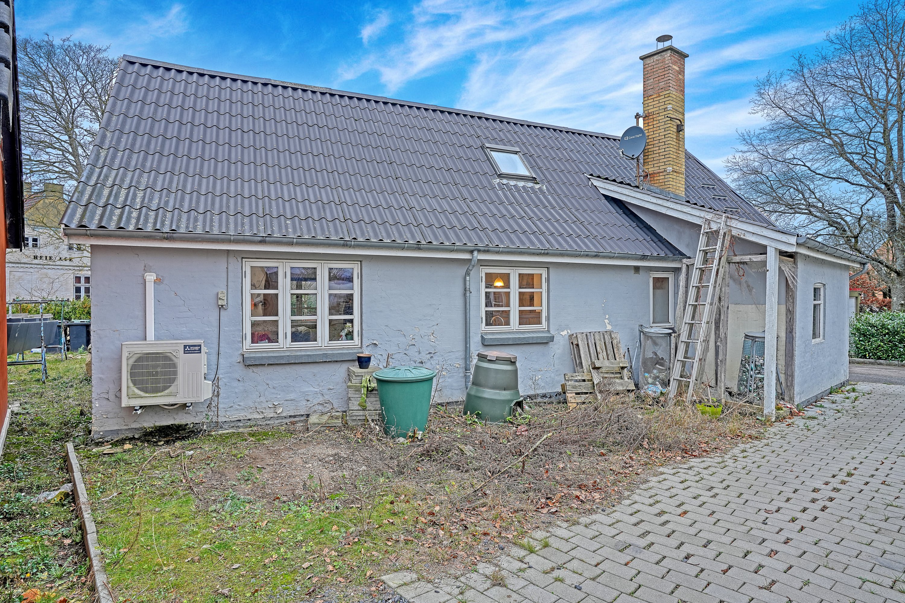 Fremhævet ejendommen billede i fuldskærmstilstand. Billede af Holbækvej 6, Undløse, 4340 Tølløse