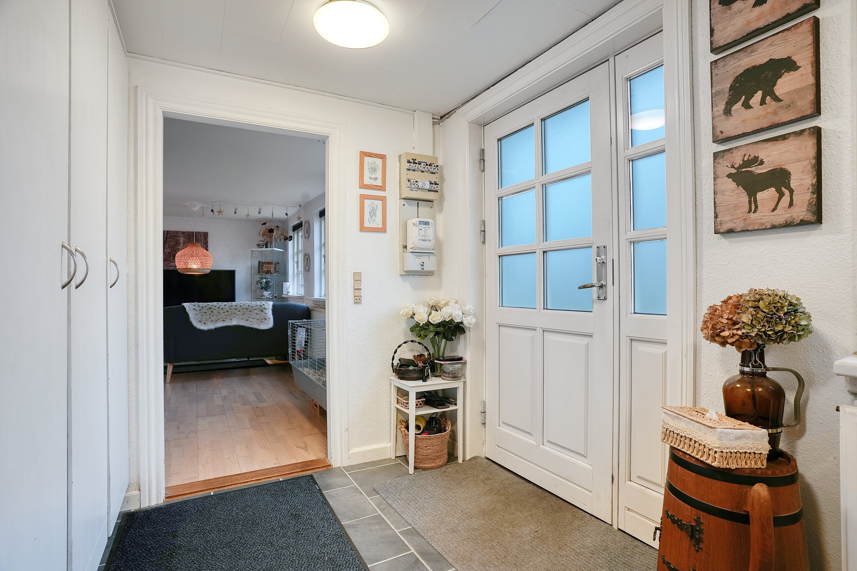 Fremhævet entré billede i fuldskærmstilstand. Billede af Holbækvej 6, Undløse, 4340 Tølløse