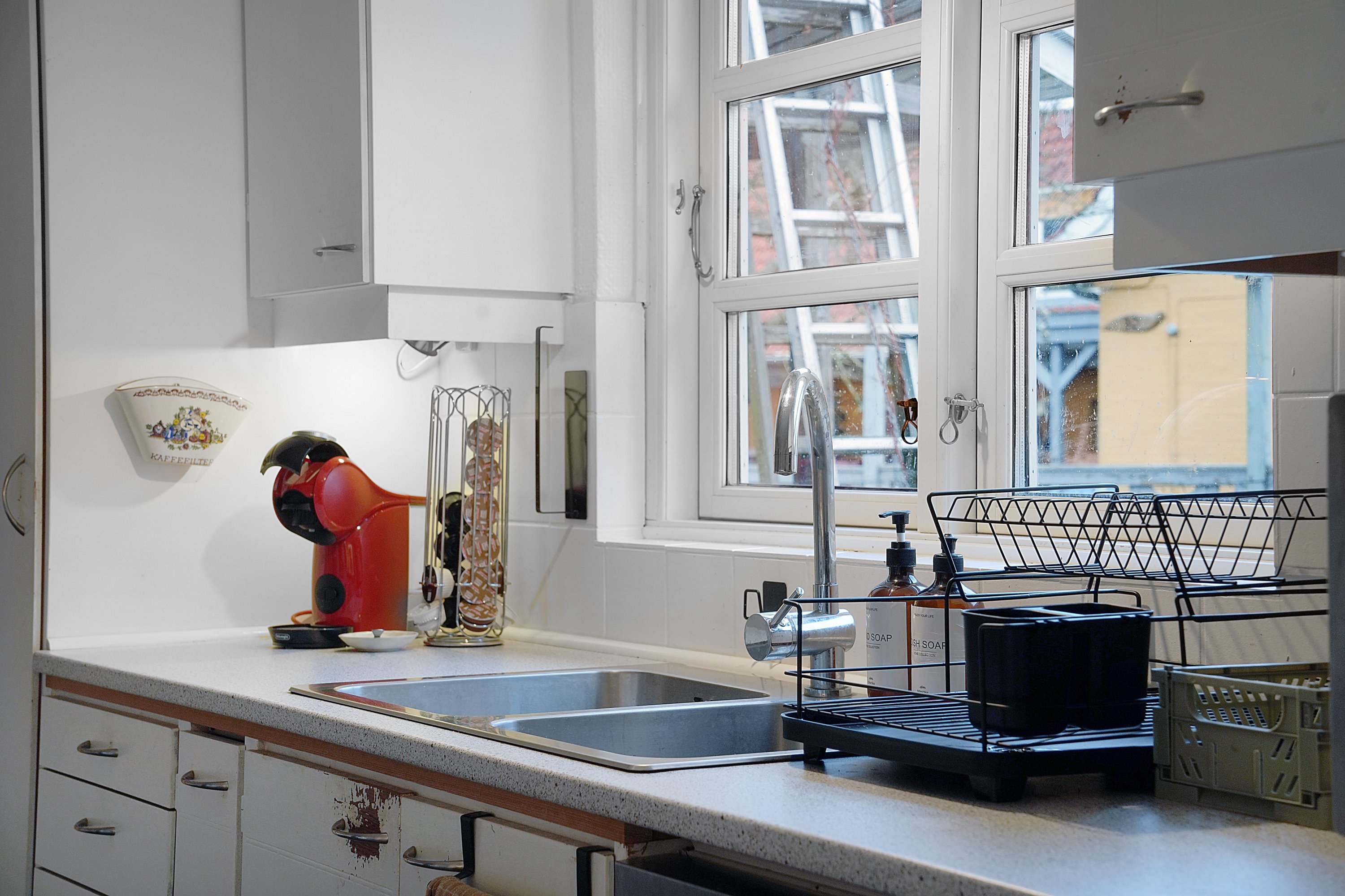 Fremhævet køkken billede i fuldskærmstilstand. Billede af Holbækvej 6, Undløse, 4340 Tølløse