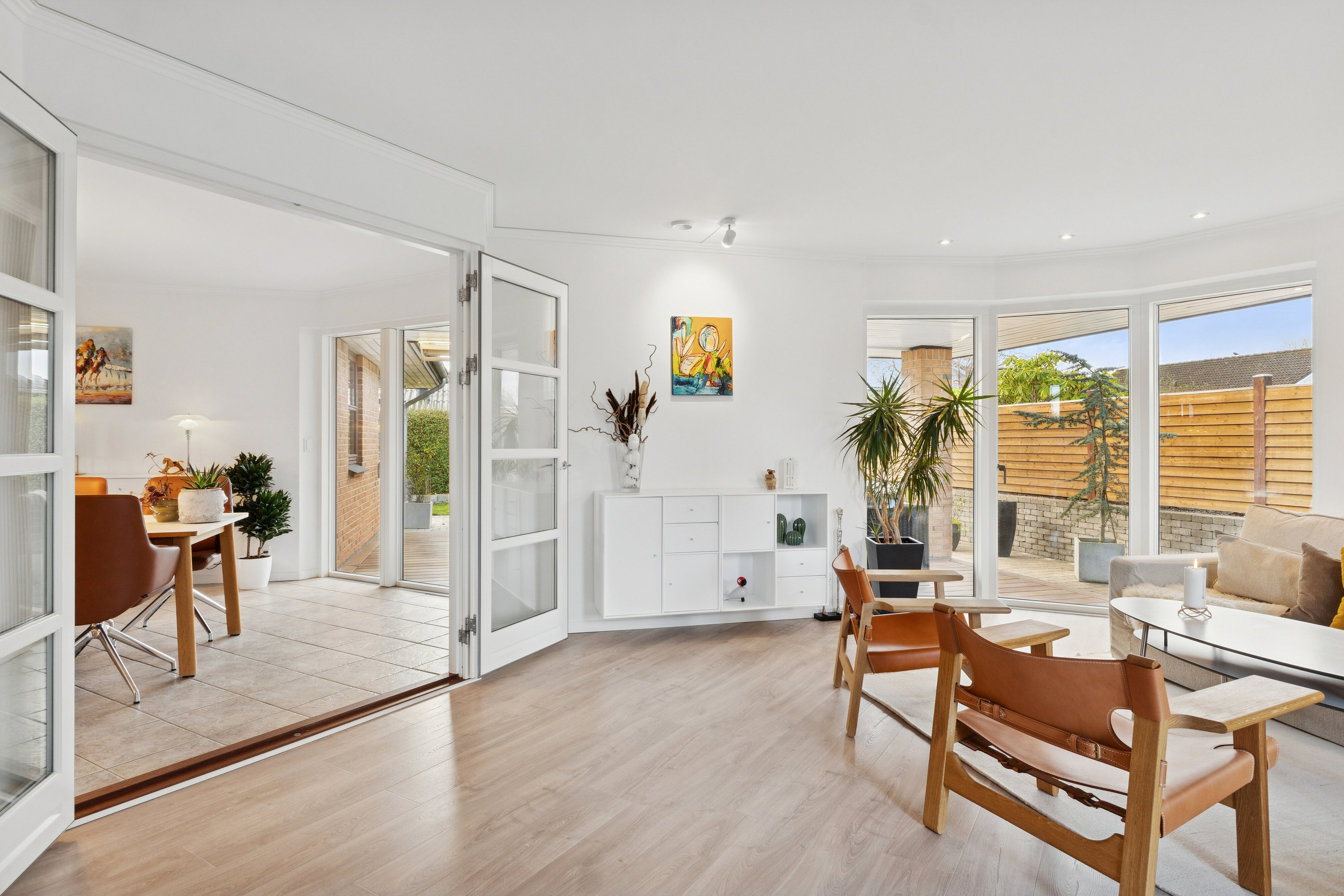 Fremhævet stue billede i fuldskærmstilstand. Billede af Dalsvinget 5, Dalby, 4690 Haslev