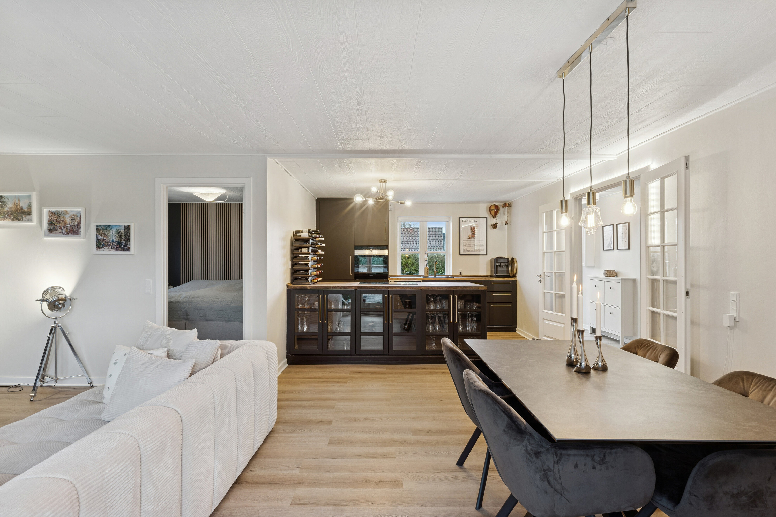 Fremhævet stue billede i fuldskærmstilstand. Billede af Ternesøparken 39, Terslev, 4690 Haslev