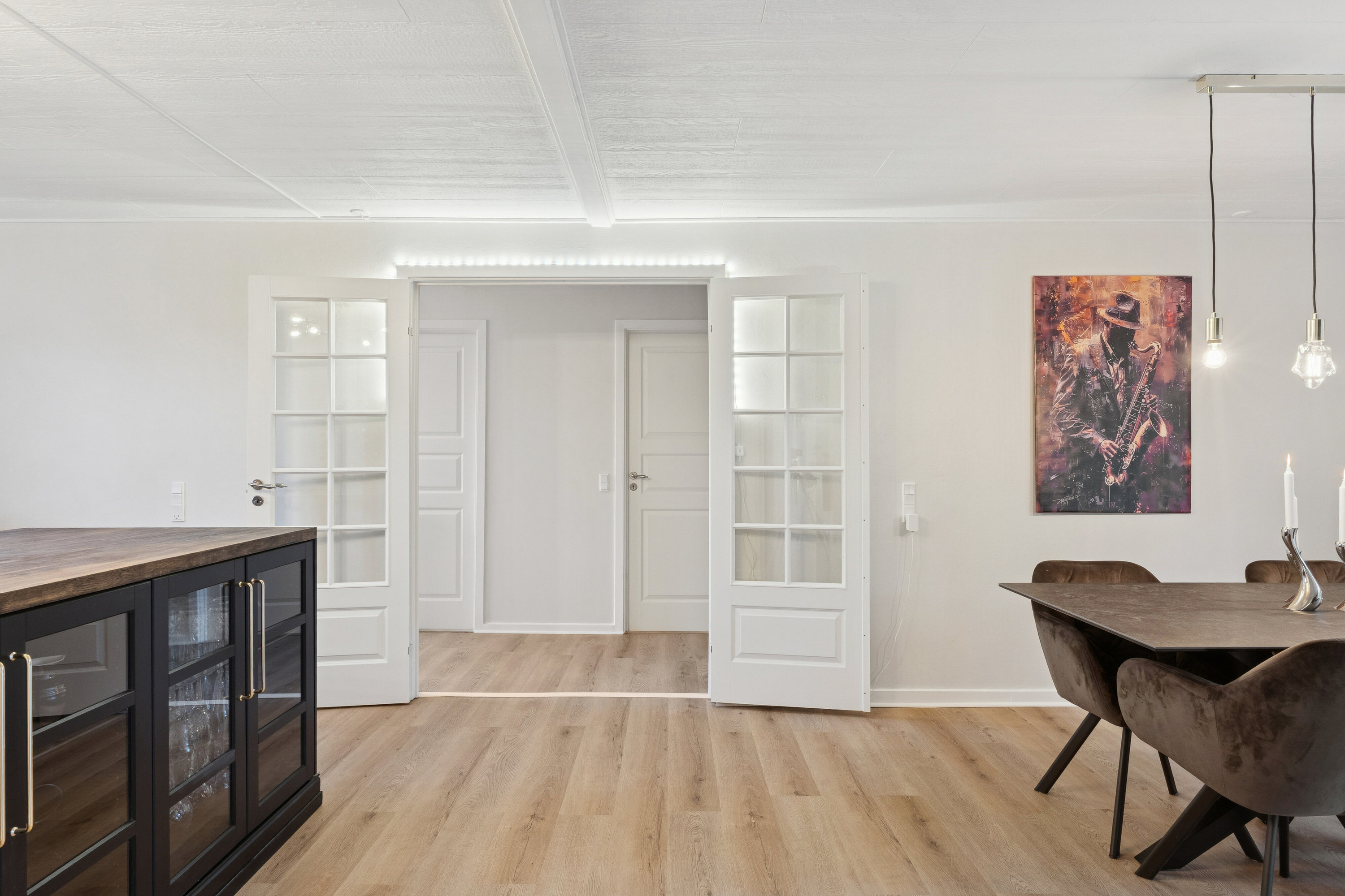 Fremhævet stue billede i fuldskærmstilstand. Billede af Ternesøparken 39, Terslev, 4690 Haslev