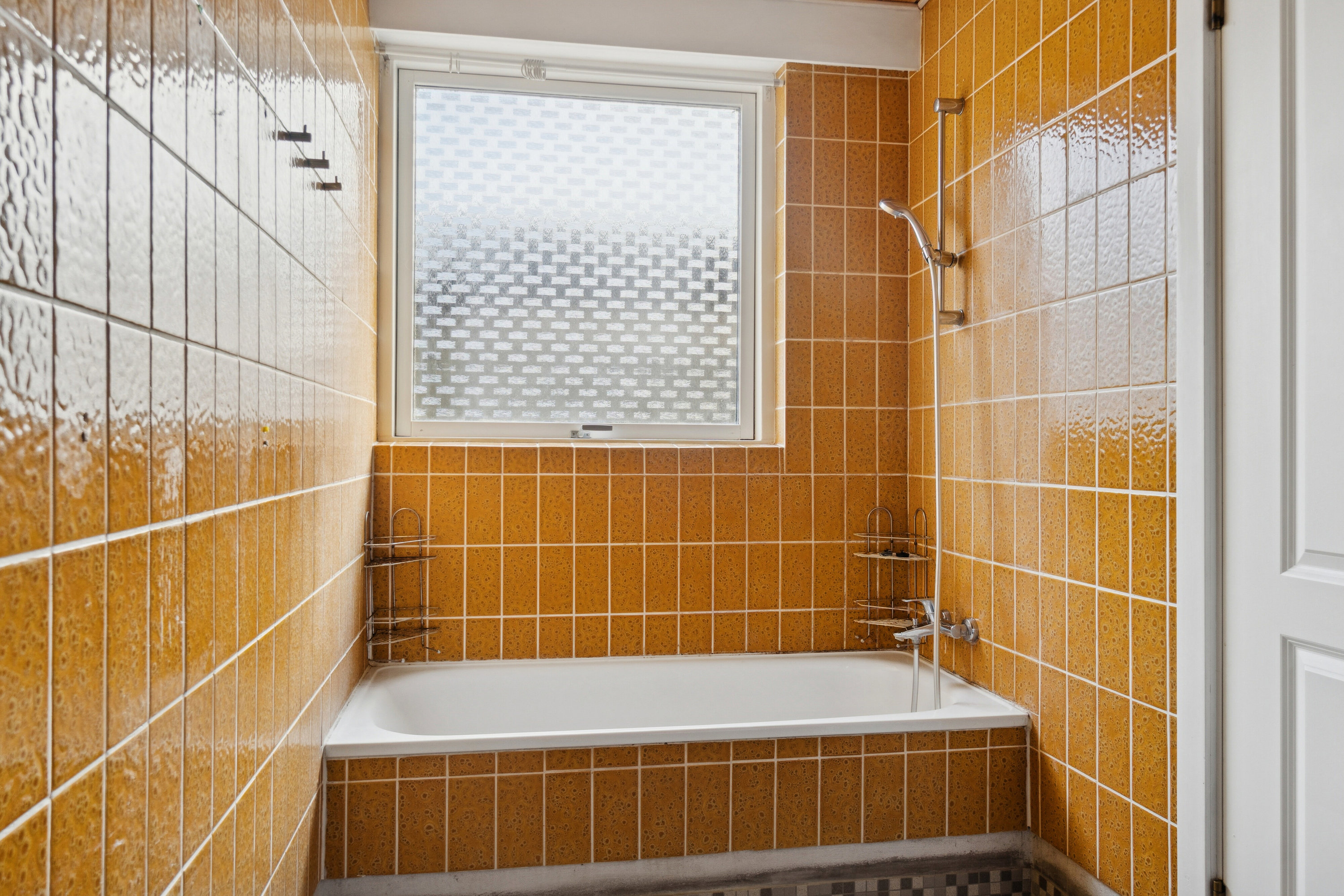 Fremhævet badeværelse billede i fuldskærmstilstand. Billede af Bymarken 54, 4490 Jerslev Sjælland