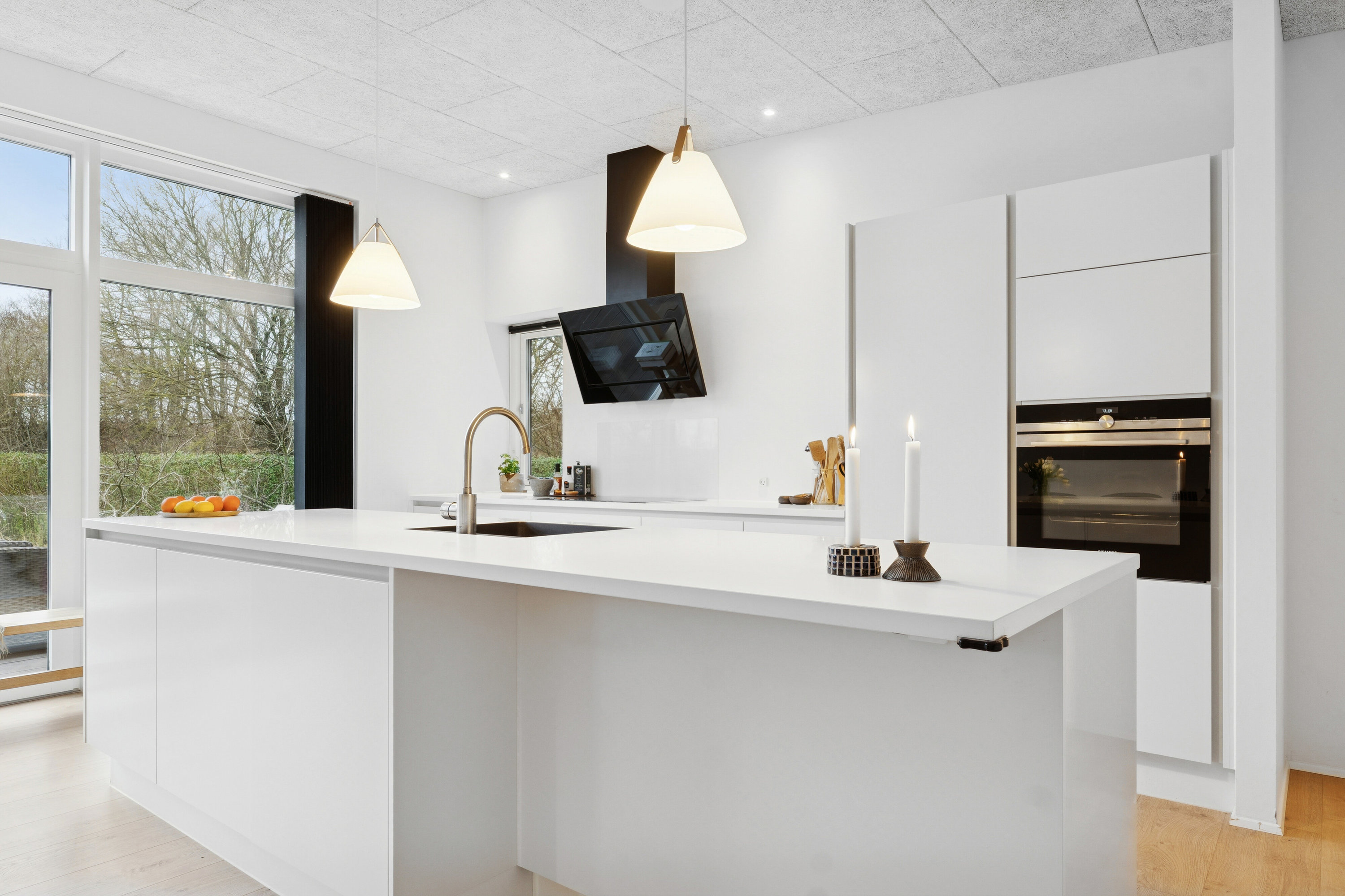 Fremhævet køkken billede i fuldskærmstilstand. Billede af Vestergårdsvangen 92, Stavtrup, 8260 Viby J