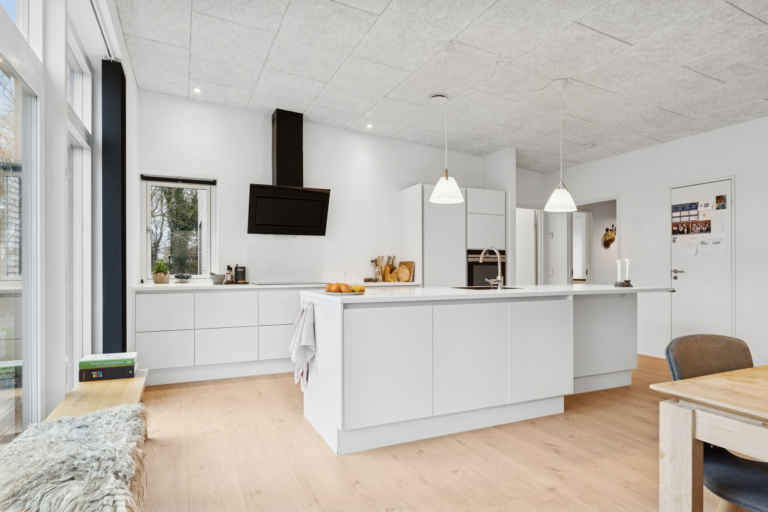 Miniaturebillede 2: køkken. Billede af Vestergårdsvangen 92, Stavtrup, 8260 Viby J