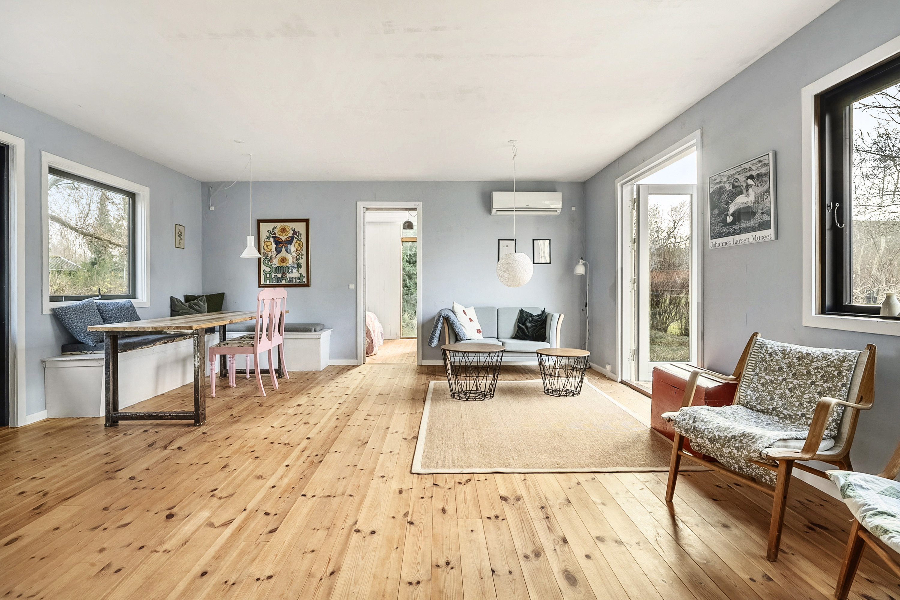 Fremhævet stue billede i fuldskærmstilstand. Billede af Strandskadehøjen 11, Frølunde Fed, 4220 Korsør