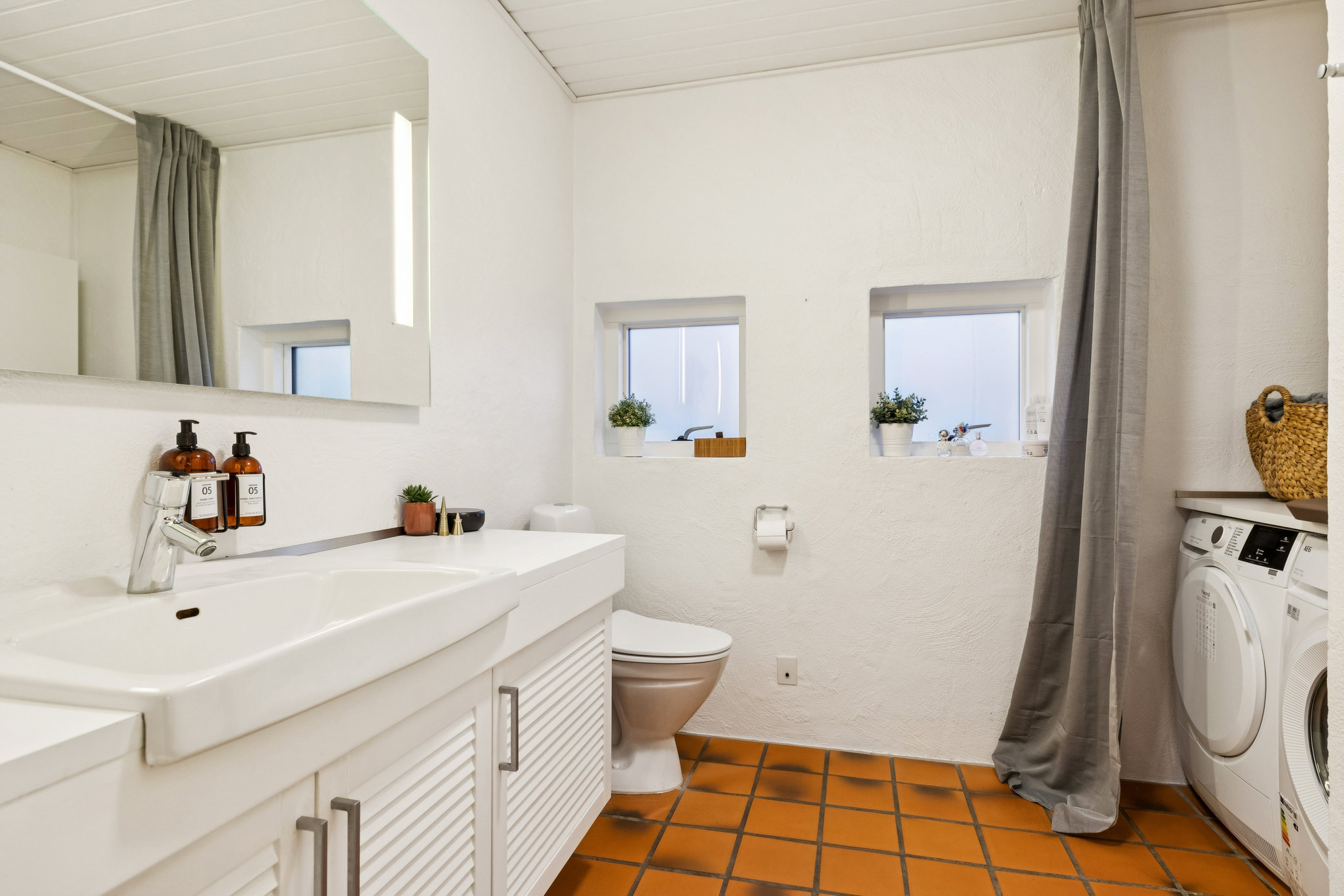 Fremhævet badeværelse billede i fuldskærmstilstand. Billede af Dalinsvej 86, 8920 Randers NV