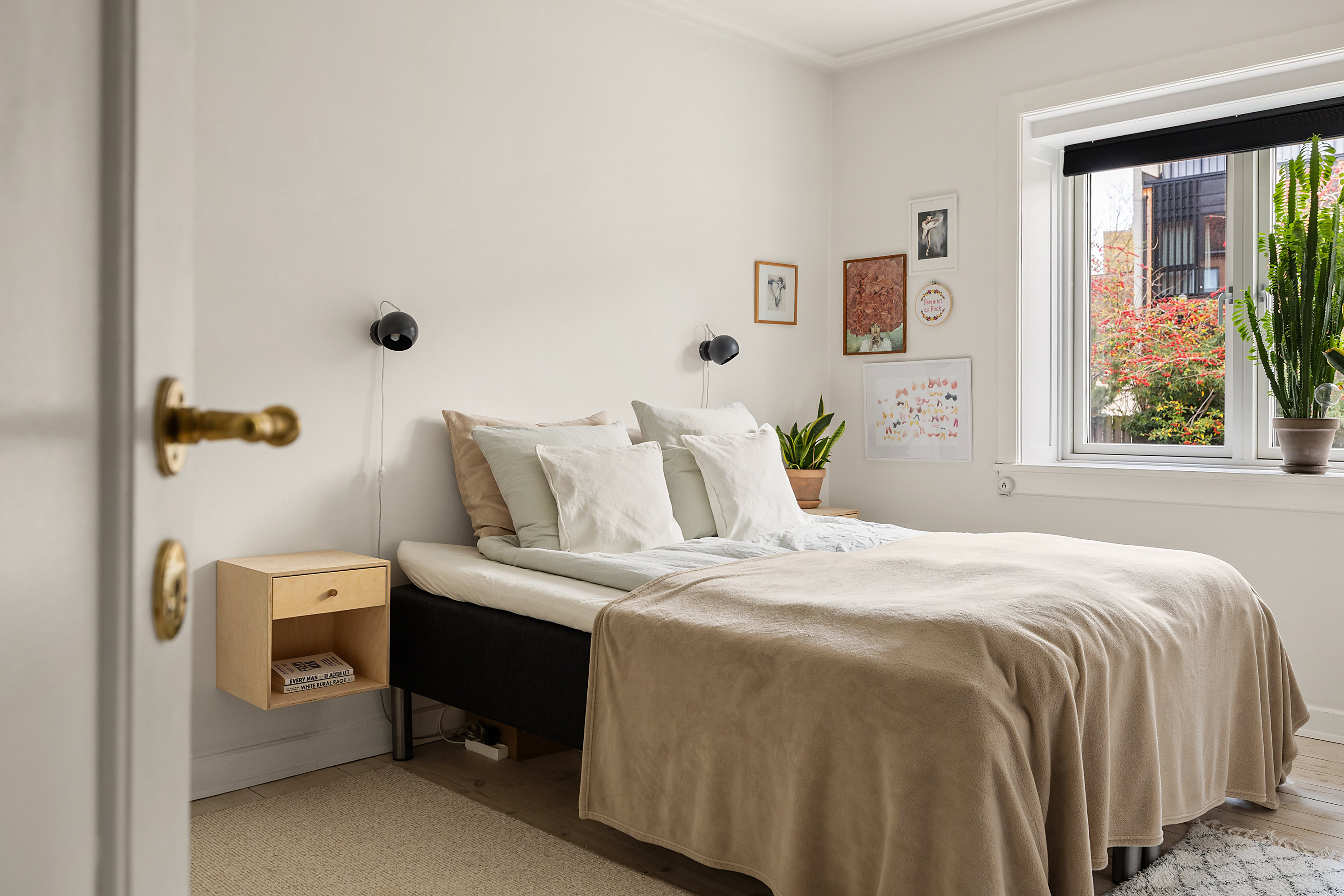 Fremhævet soveværelse billede i fuldskærmstilstand. Billede af Nattergalevej 68, st.. tv., 2400 København NV