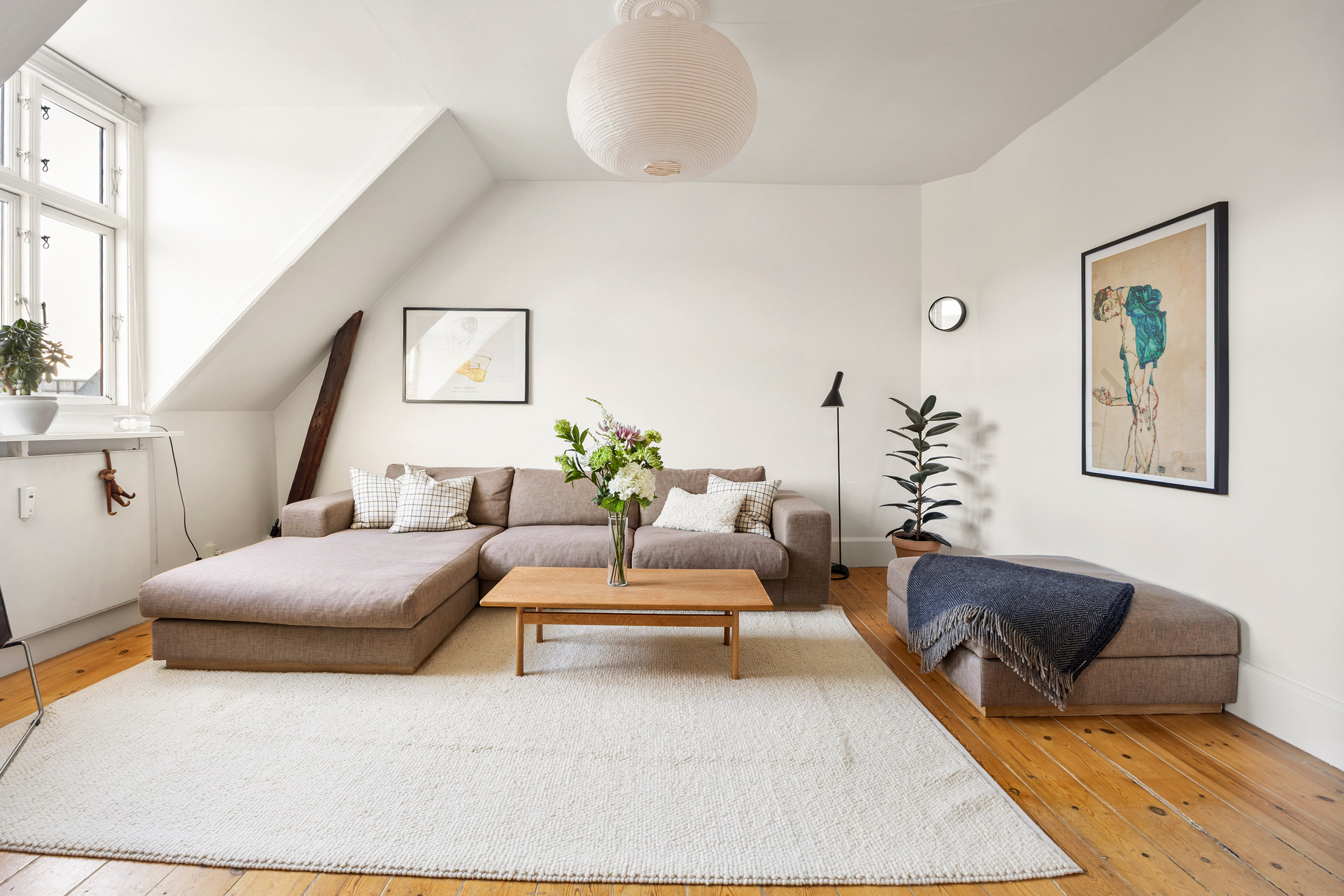 Fremhævet stue billede i fuldskærmstilstand. Billede af Oehlenschlægersgade 48, 5. tv., 1663 København V