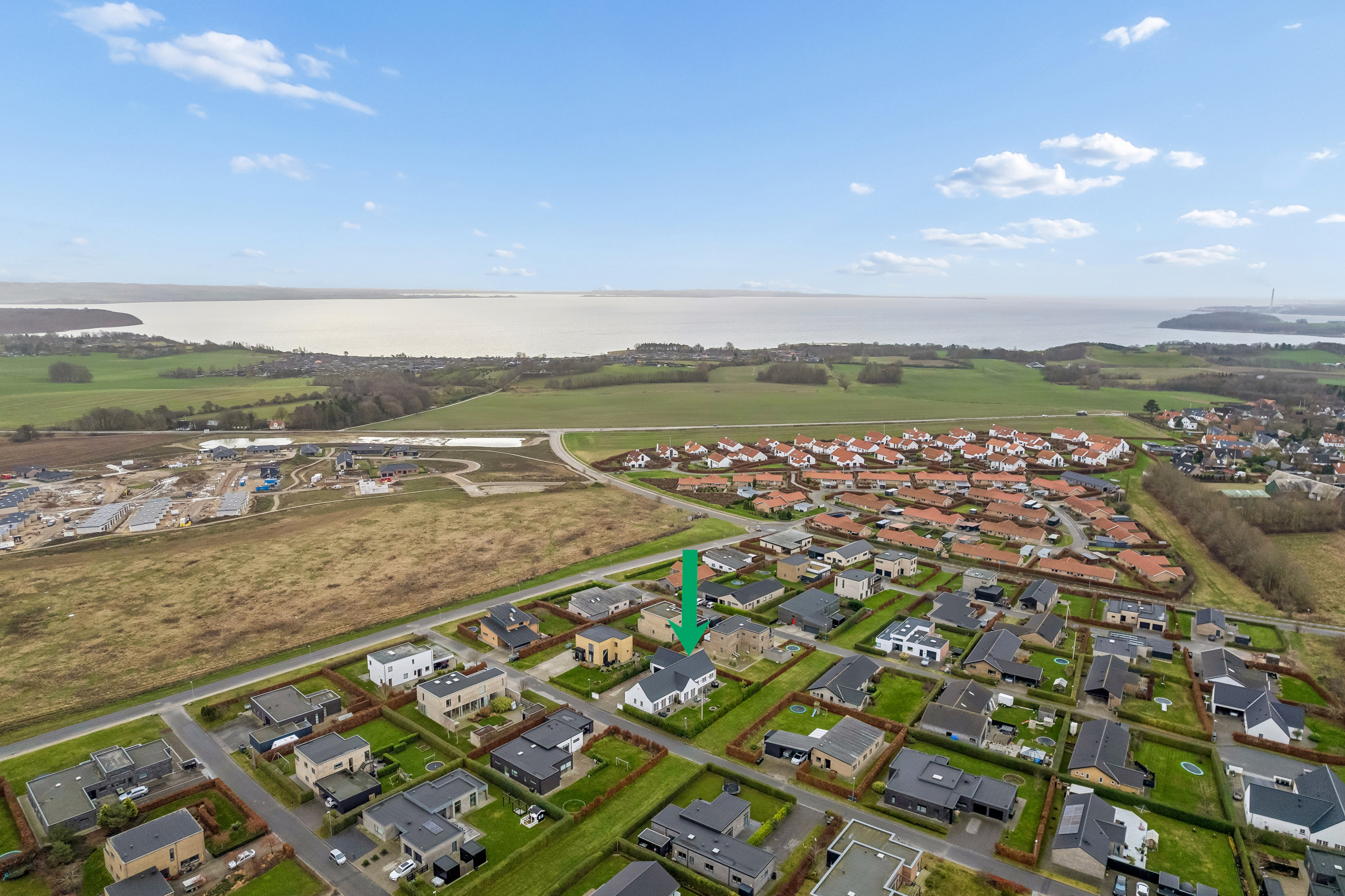 Fremhævet andet billede i fuldskærmstilstand. Billede af Vorregårdsparken 61, Ugelbølle, 8410 Rønde