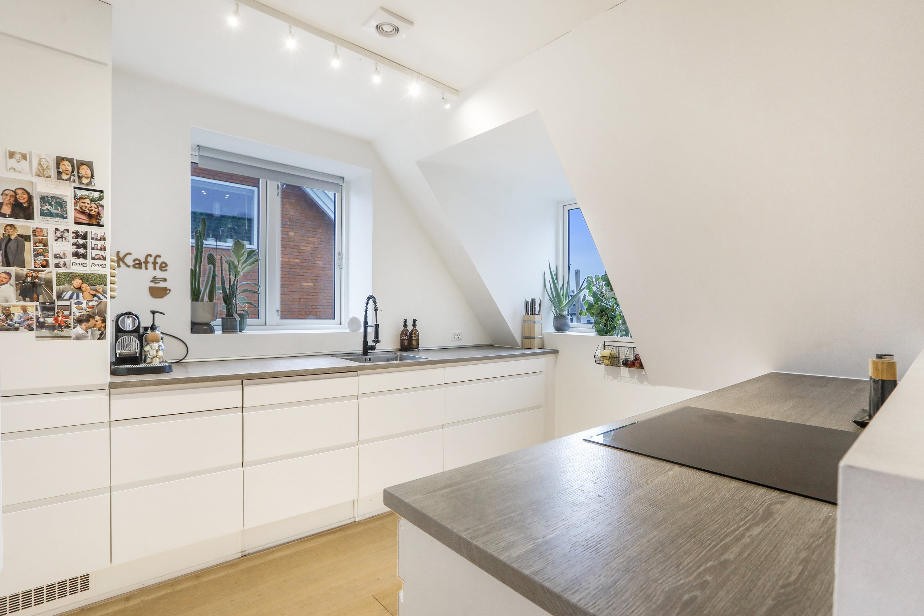 Fremhævet  billede i fuldskærmstilstand. Billede af Engsletten 10A, 2300 København S