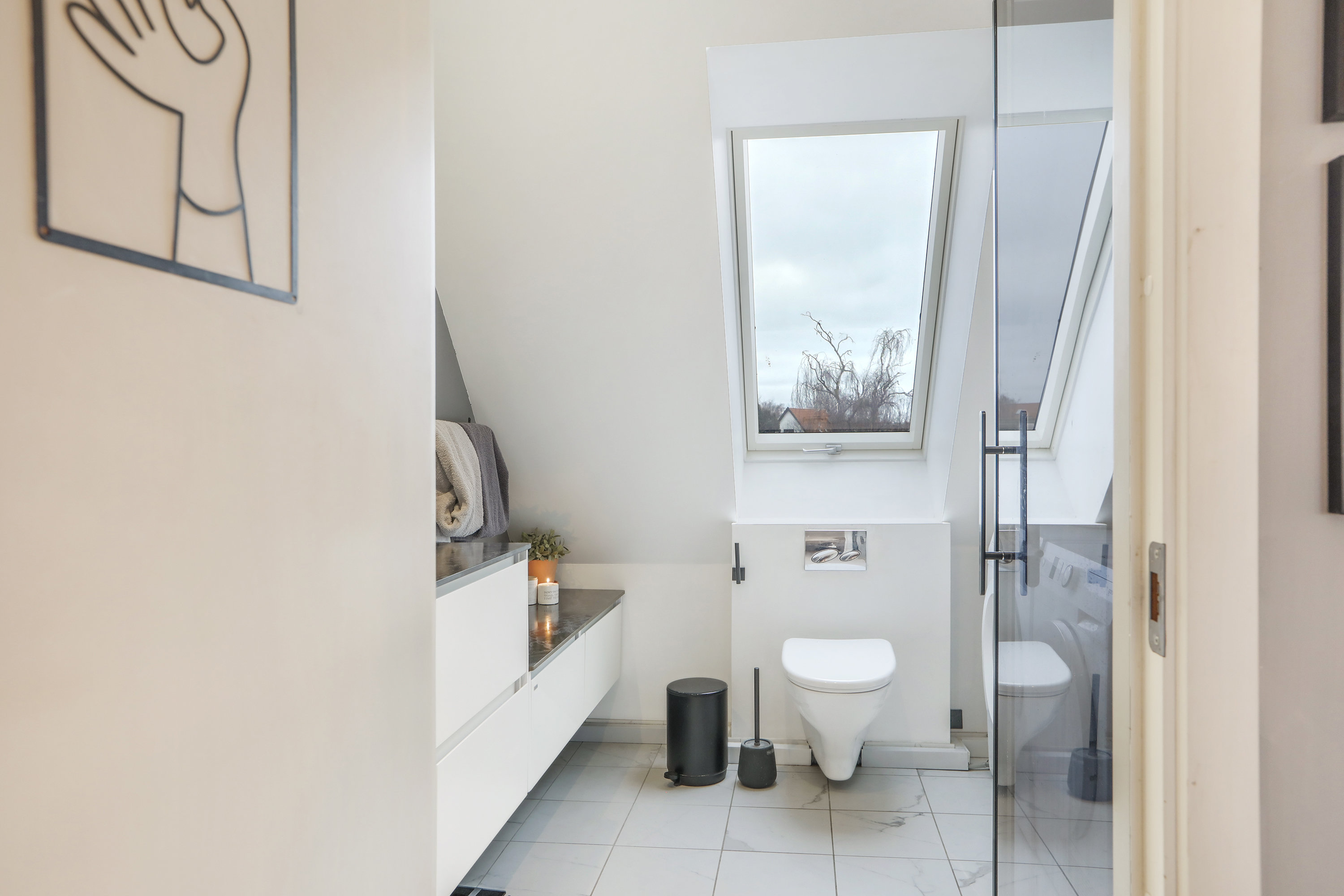 Fremhævet  billede i fuldskærmstilstand. Billede af Engsletten 10A, 2300 København S