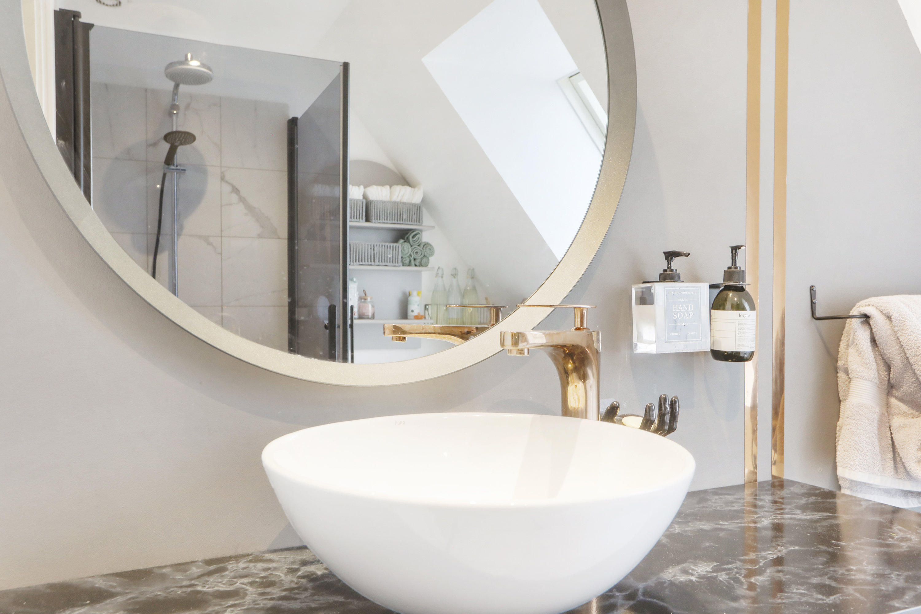 Fremhævet  billede i fuldskærmstilstand. Billede af Engsletten 10A, 2300 København S