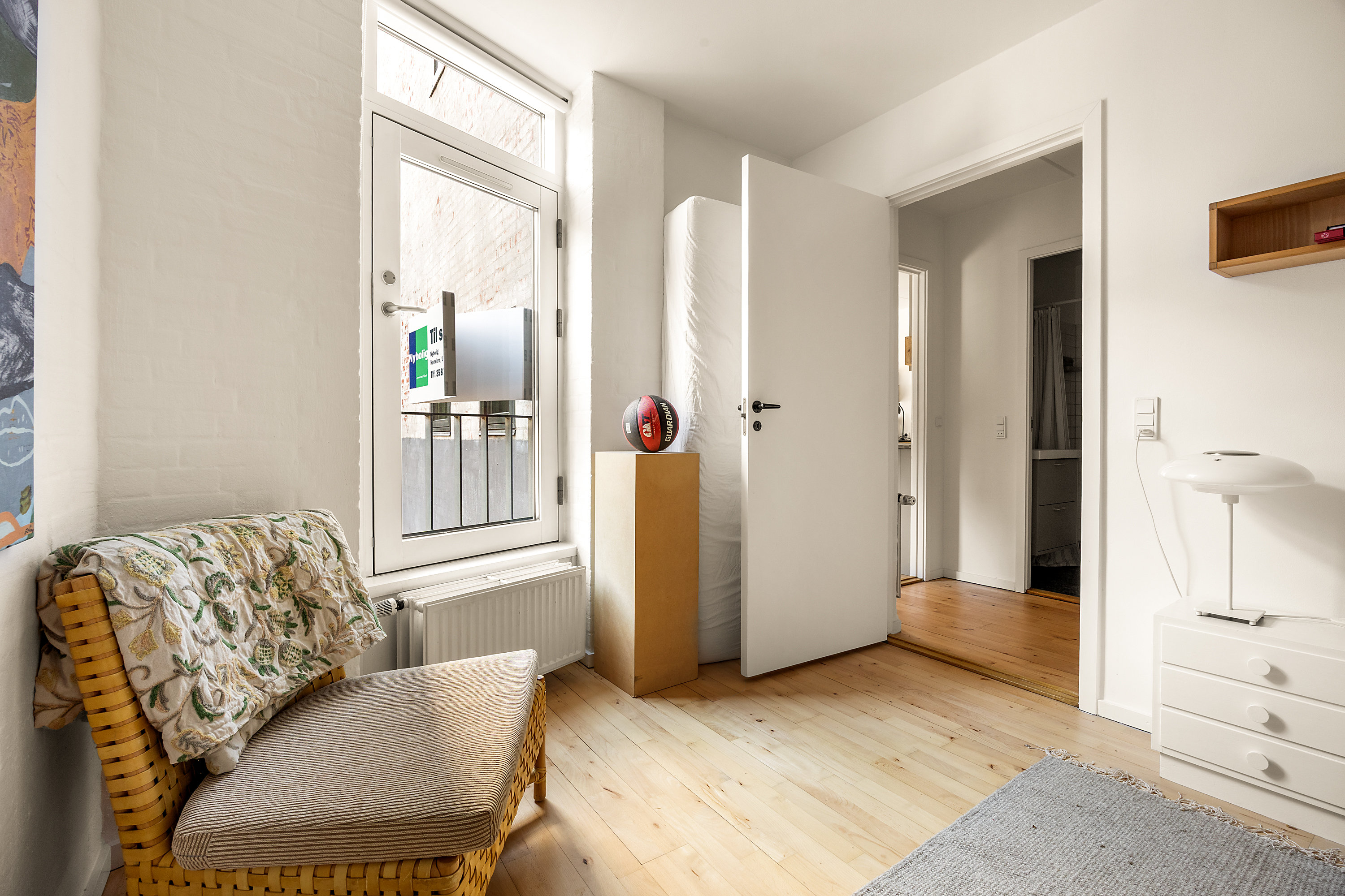 Fremhævet værelse billede i fuldskærmstilstand. Billede af Husumgade 1, st.. 1., 2200 København N