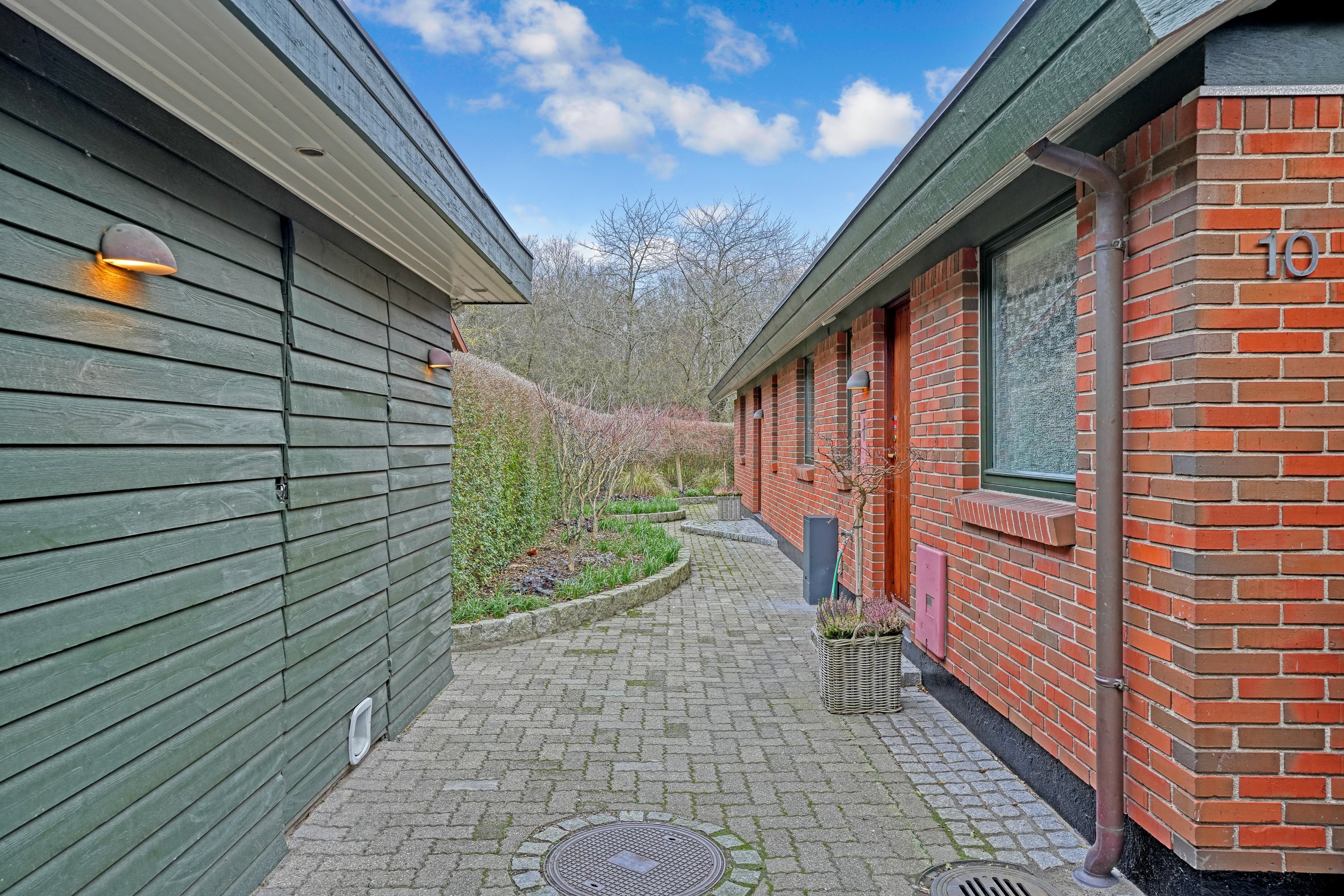 Fremhævet ejendommen billede i fuldskærmstilstand. Billede af Skolekrogen 10, 3500 Værløse