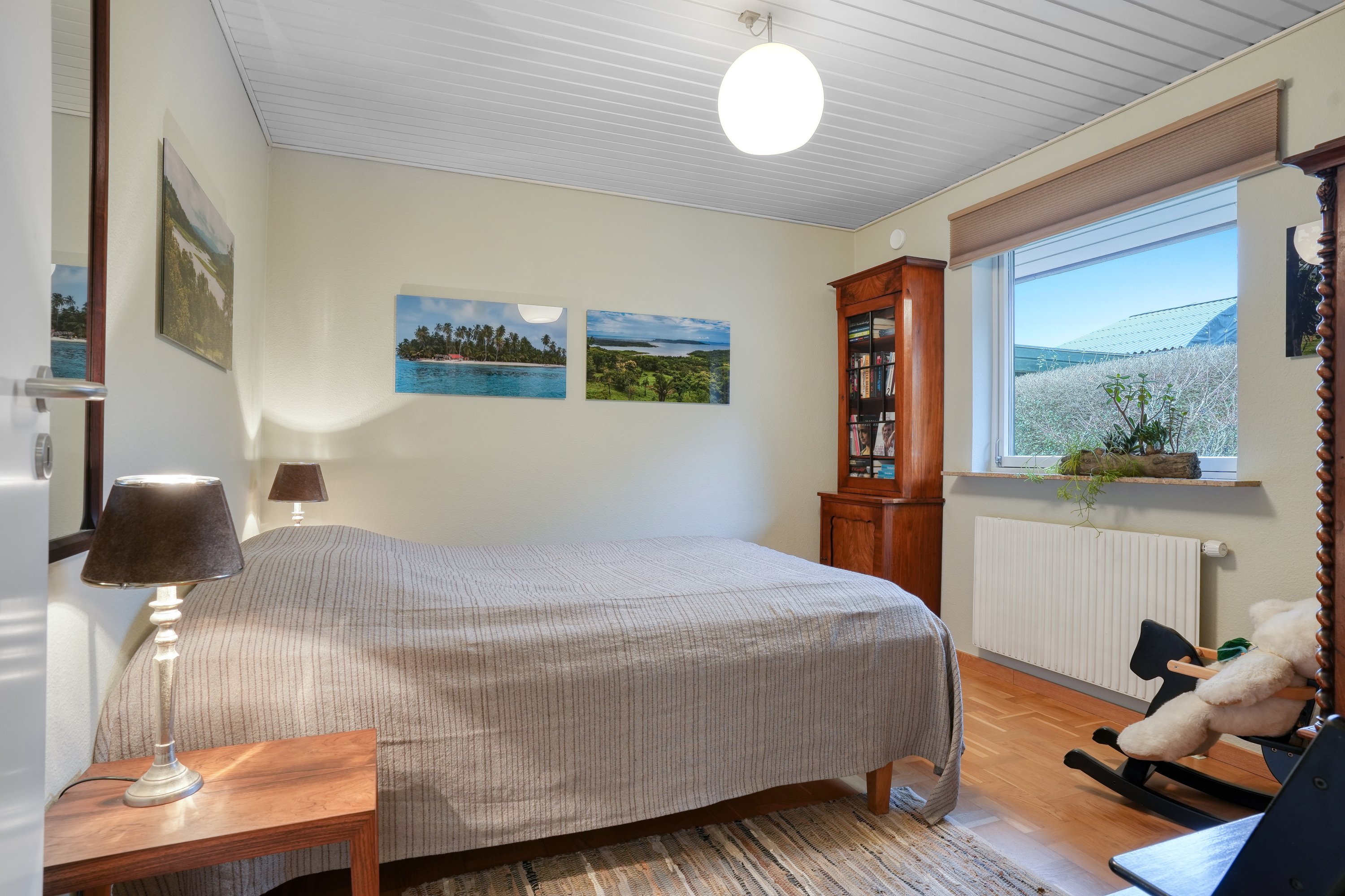 Fremhævet værelse billede i fuldskærmstilstand. Billede af Skolekrogen 10, 3500 Værløse