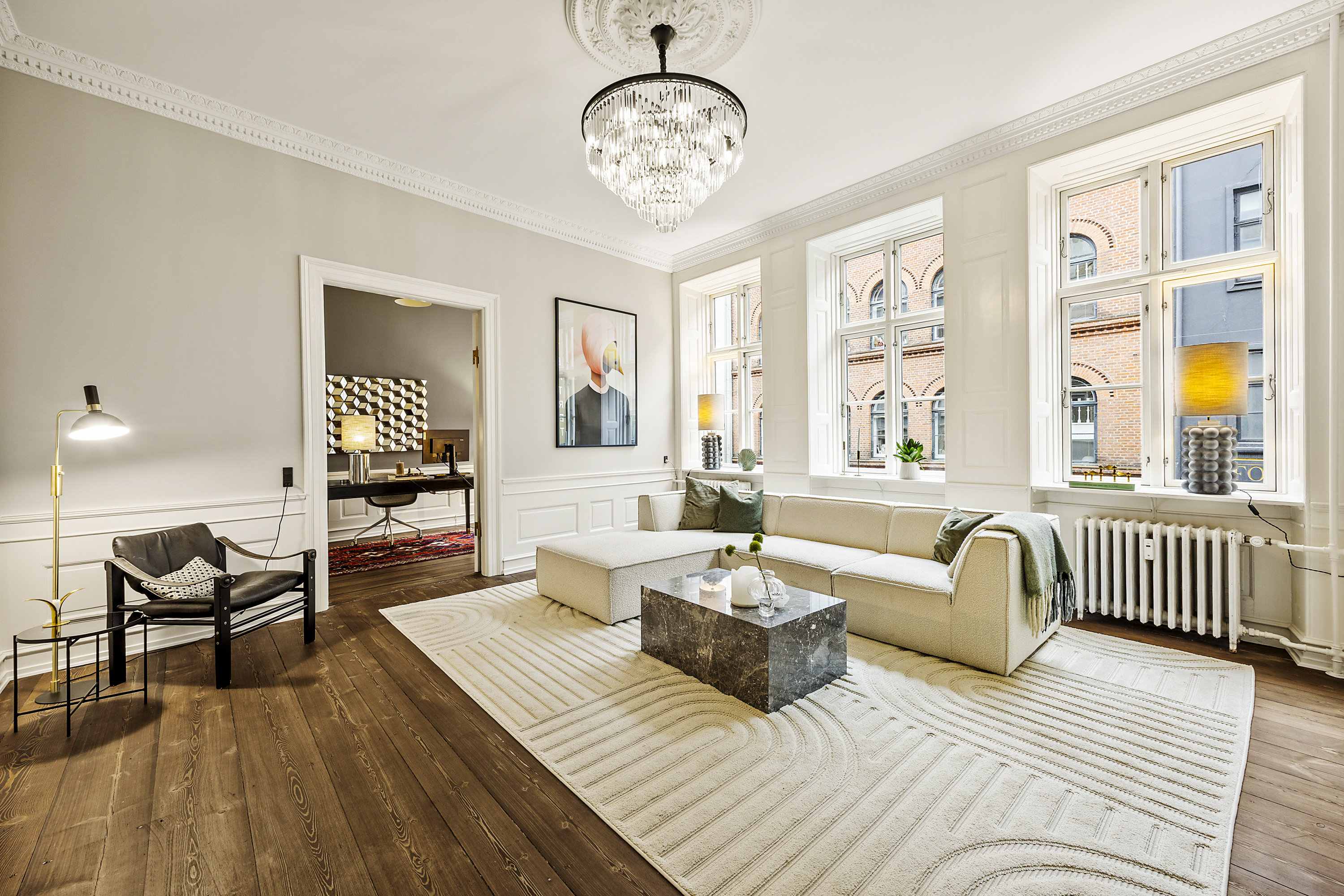 Fremhævet stue ensuite billede i fuldskærmstilstand. Billede af Nørregade 24A, 1., 1165 København K