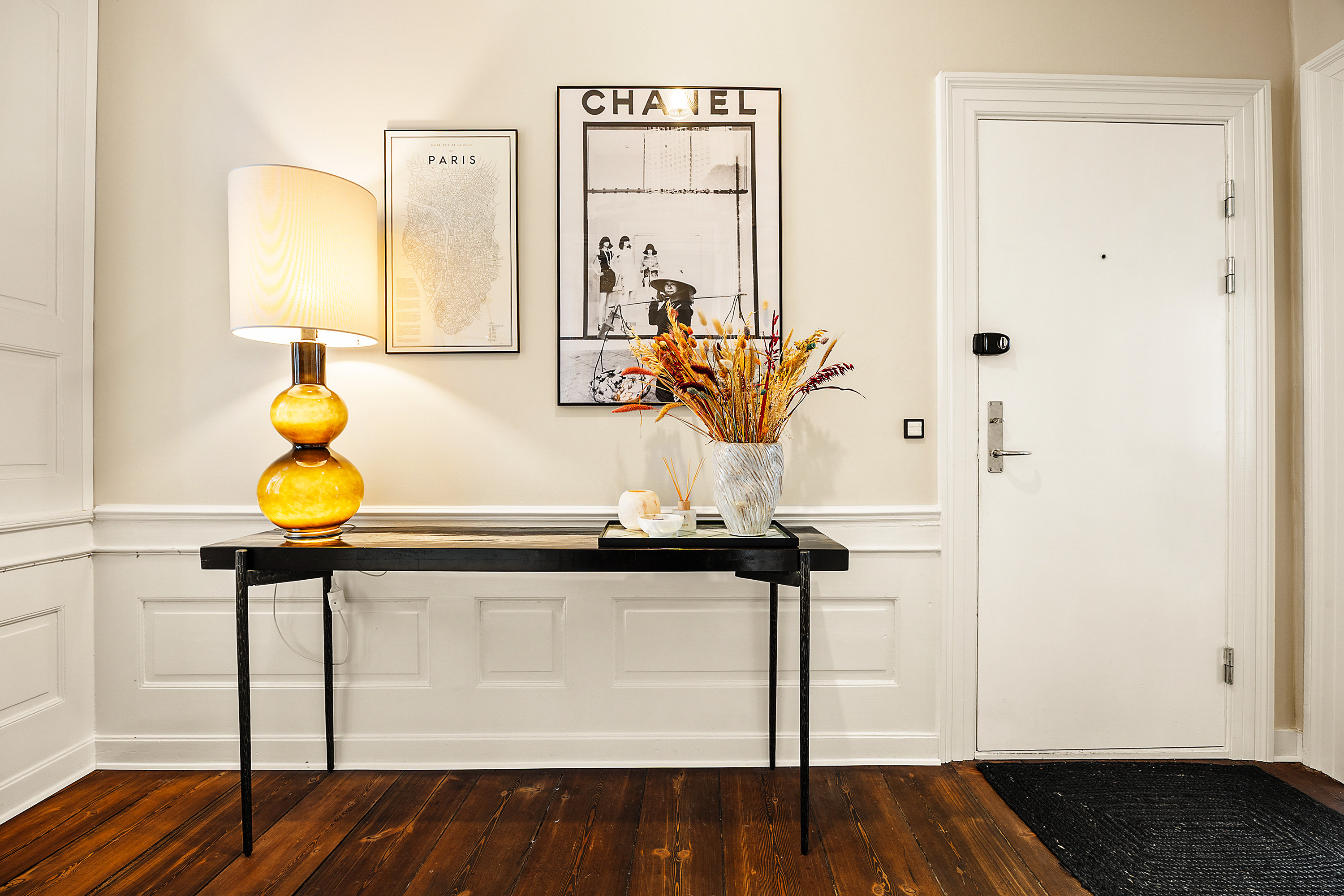 Fremhævet entré billede i fuldskærmstilstand. Billede af Nørregade 24A, 1., 1165 København K