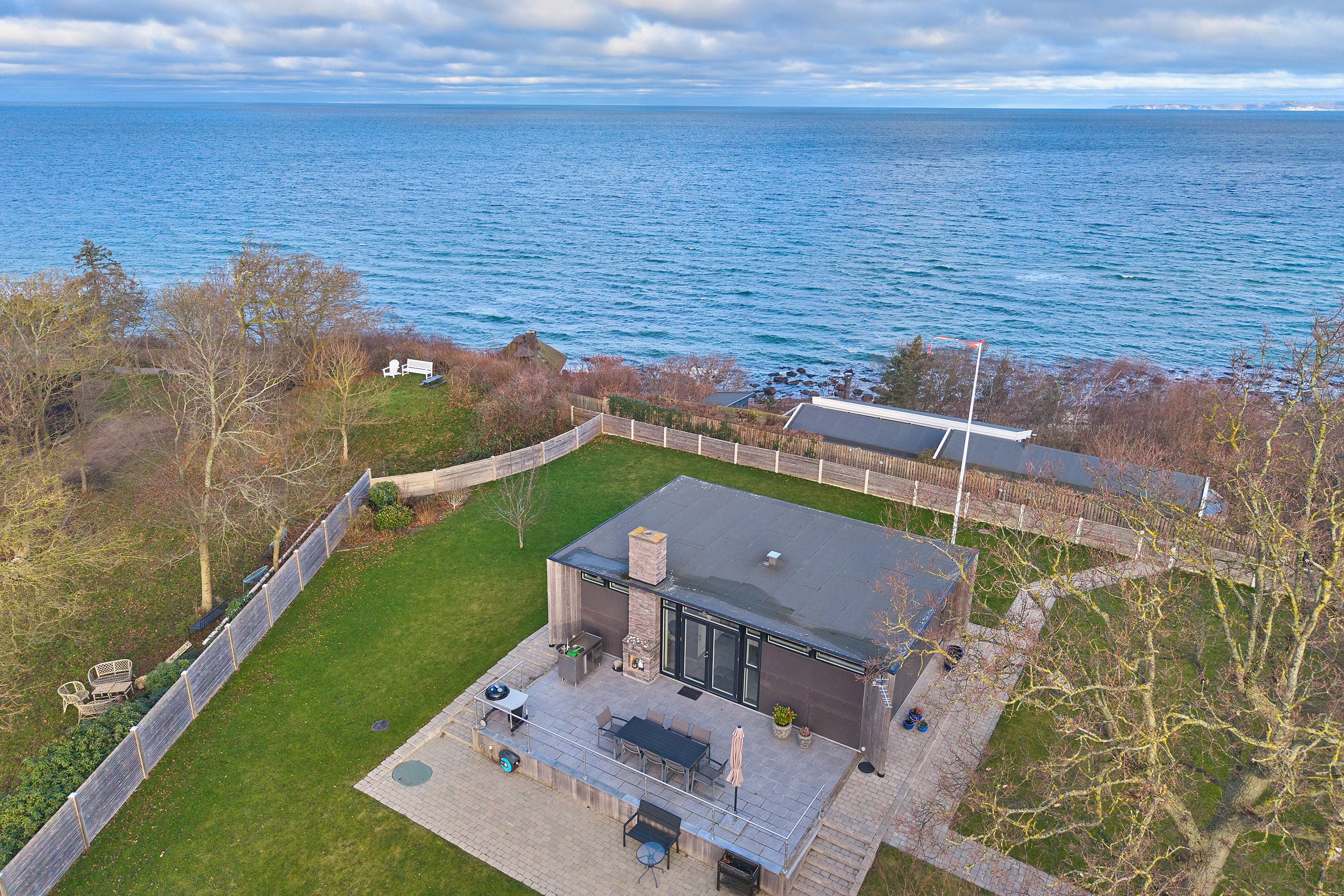 Fremhævet ejendommen billede i fuldskærmstilstand. Billede af Nordhøjvej 37, 3250 Gilleleje