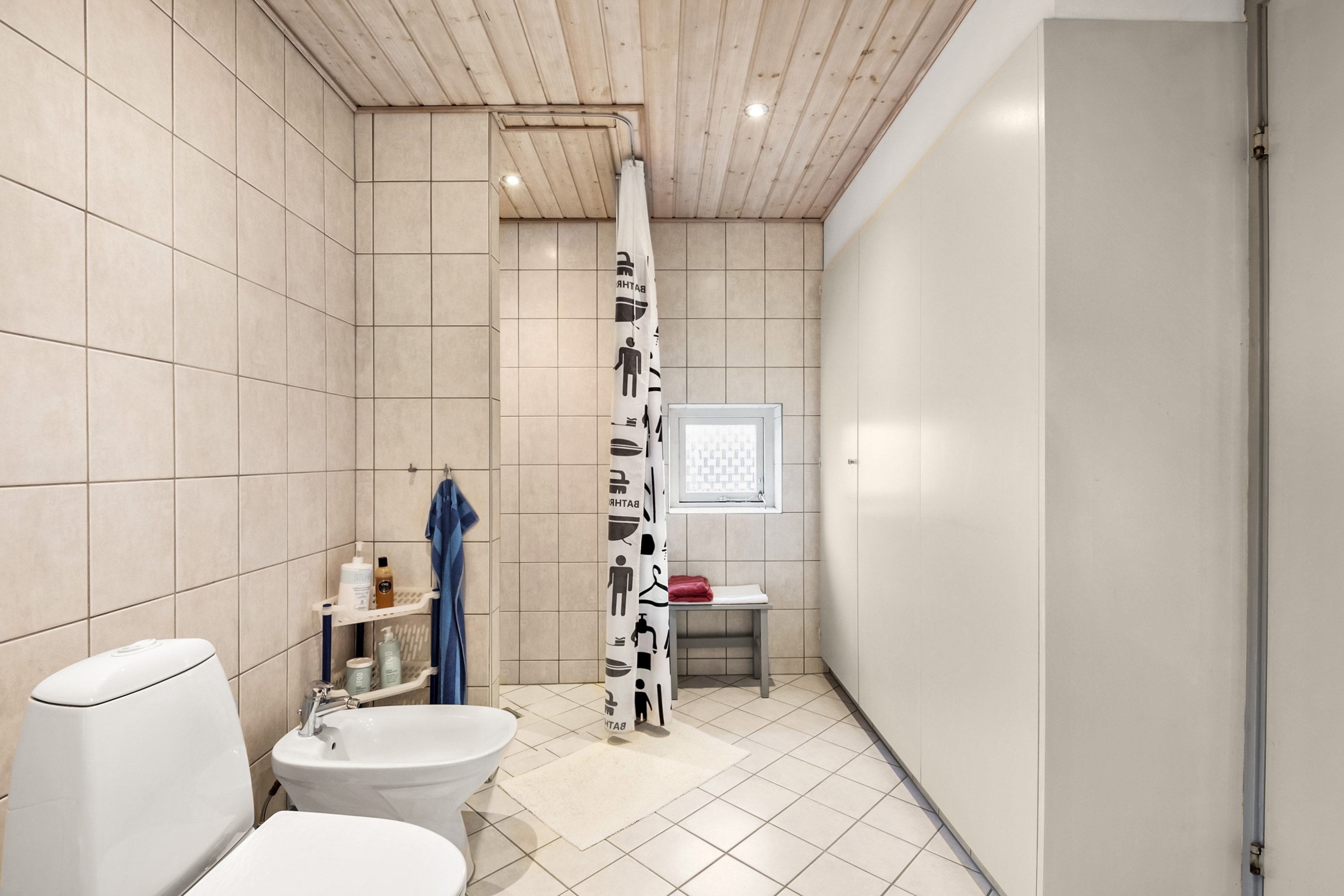 Fremhævet badeværelse billede i fuldskærmstilstand. Billede af Mellemhaverne 4, Bullerup, 5320 Agedrup