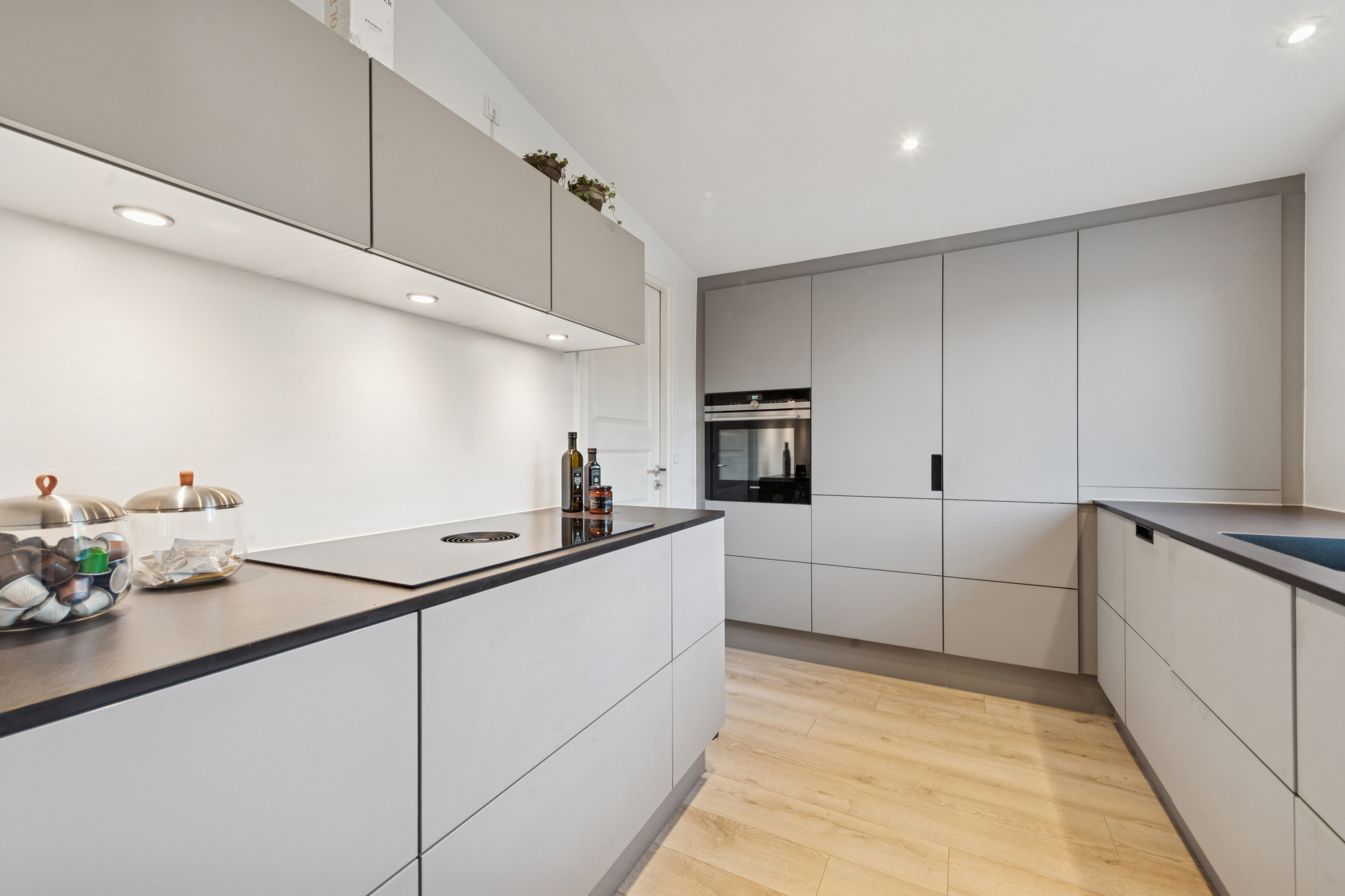 Fremhævet køkken billede i fuldskærmstilstand. Billede af Mosede Engvej 39, 2670 Greve