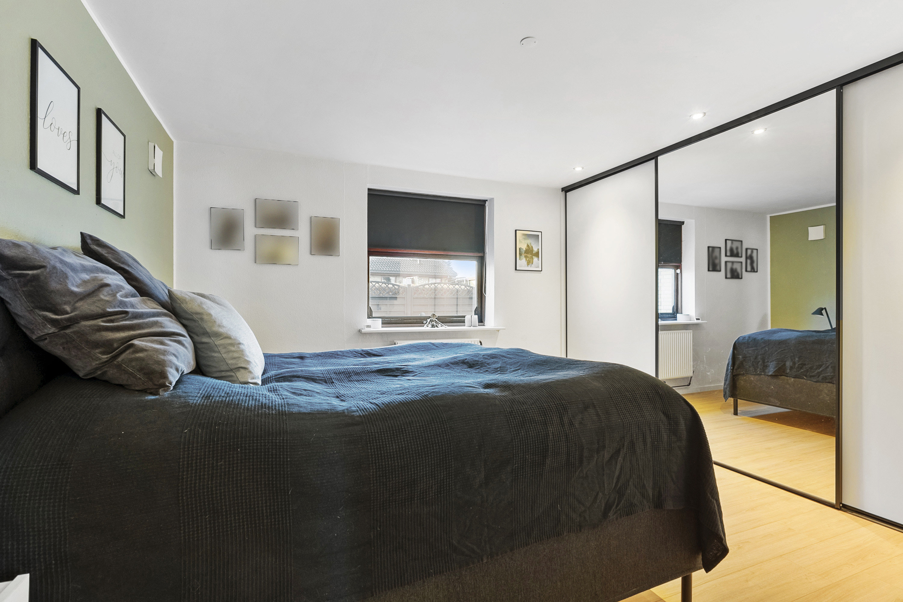Fremhævet soveværelse billede i fuldskærmstilstand. Billede af Kløvertoften 5, Felsted, 6200 Aabenraa