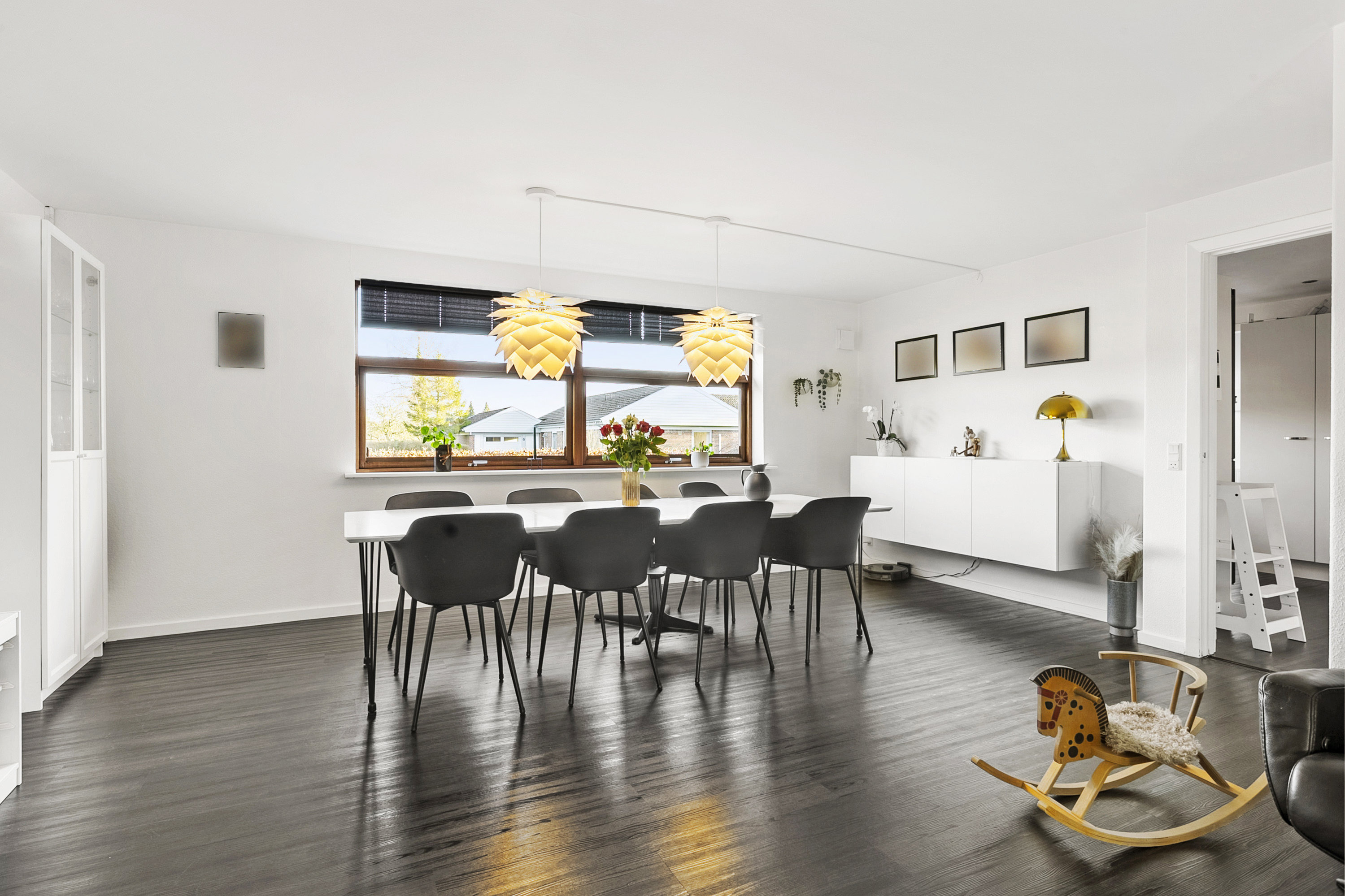 Fremhævet spisestue billede i fuldskærmstilstand. Billede af Kløvertoften 5, Felsted, 6200 Aabenraa