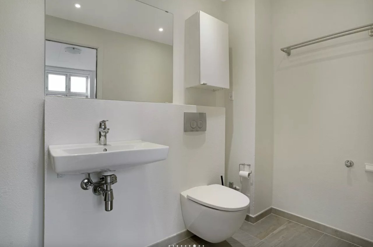 Fremhævet  billede i fuldskærmstilstand. Billede af Englandsgade 35, 2. tv., 6700 Esbjerg