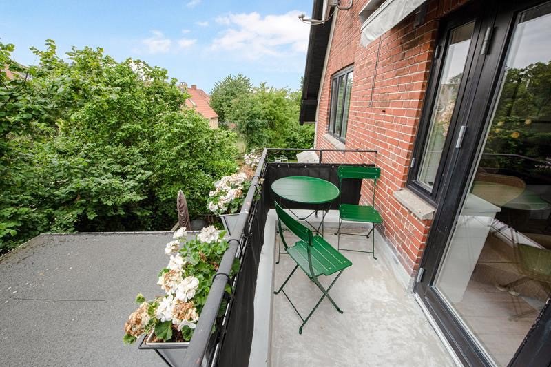 Fremhævet  billede i fuldskærmstilstand. Billede af Emdrup Kærvej 3, 1., 2400 København NV