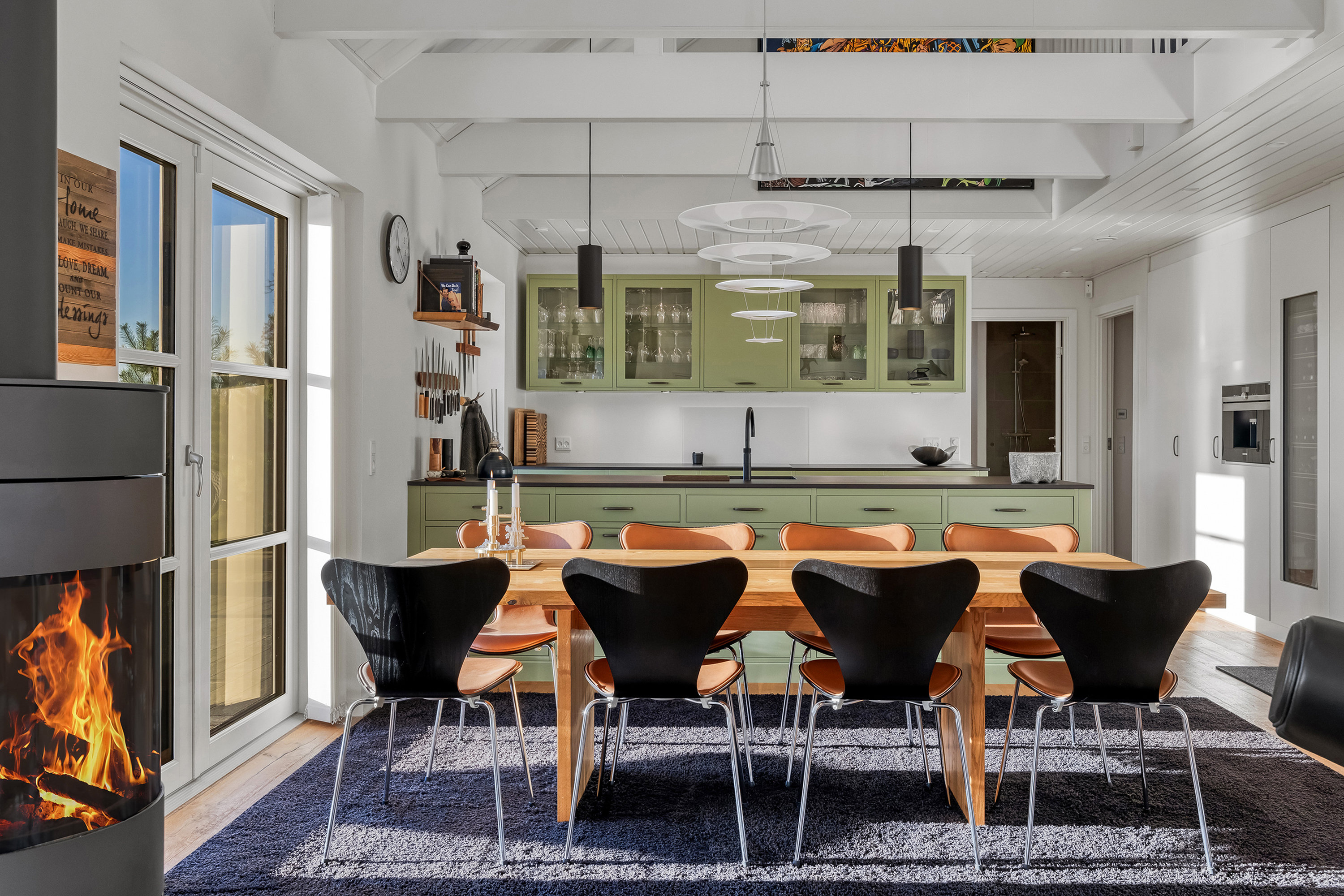 Fremhævet stue billede i fuldskærmstilstand. Billede af Meransletten 1, 3630 Jægerspris