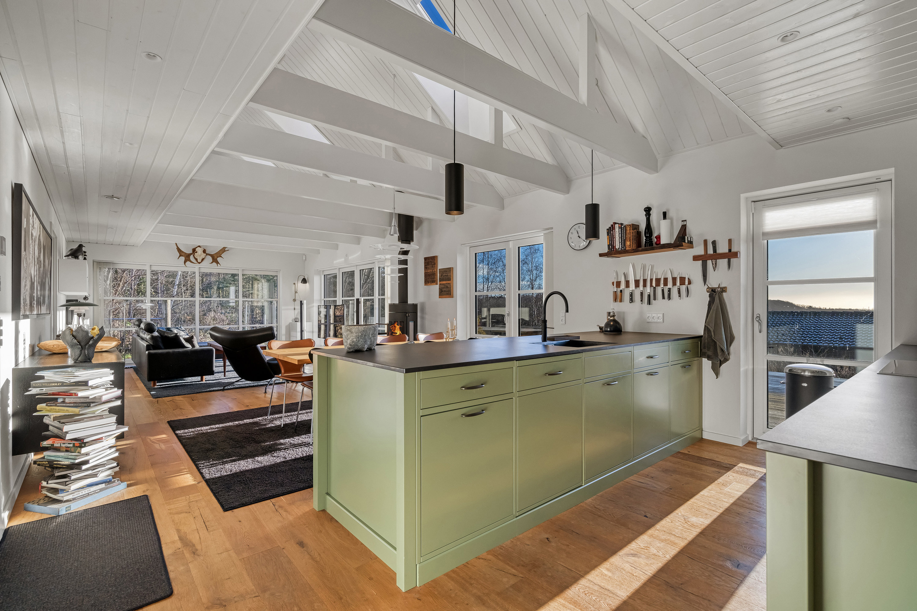 Fremhævet køkken billede i fuldskærmstilstand. Billede af Meransletten 1, 3630 Jægerspris