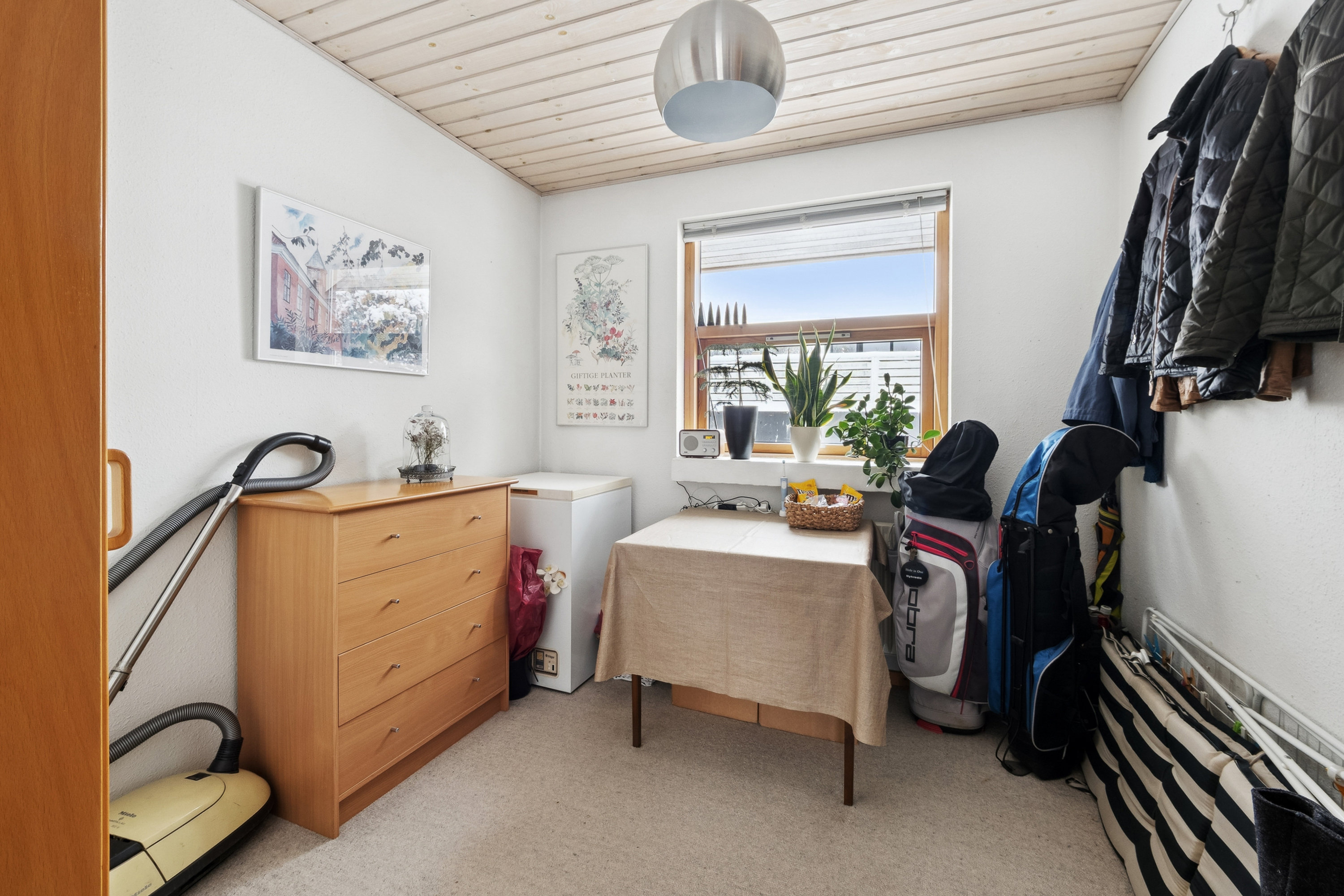 Fremhævet værelse billede i fuldskærmstilstand. Billede af Kokildedalen 9, 8800 Viborg